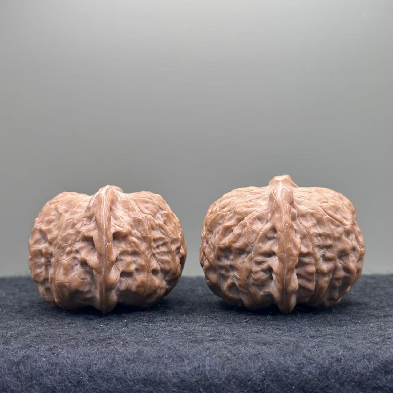 Pumpkin Lion Head Wenwan Walnut