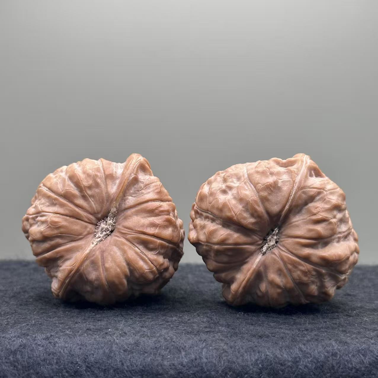 Pumpkin Lion Head Wenwan Walnut