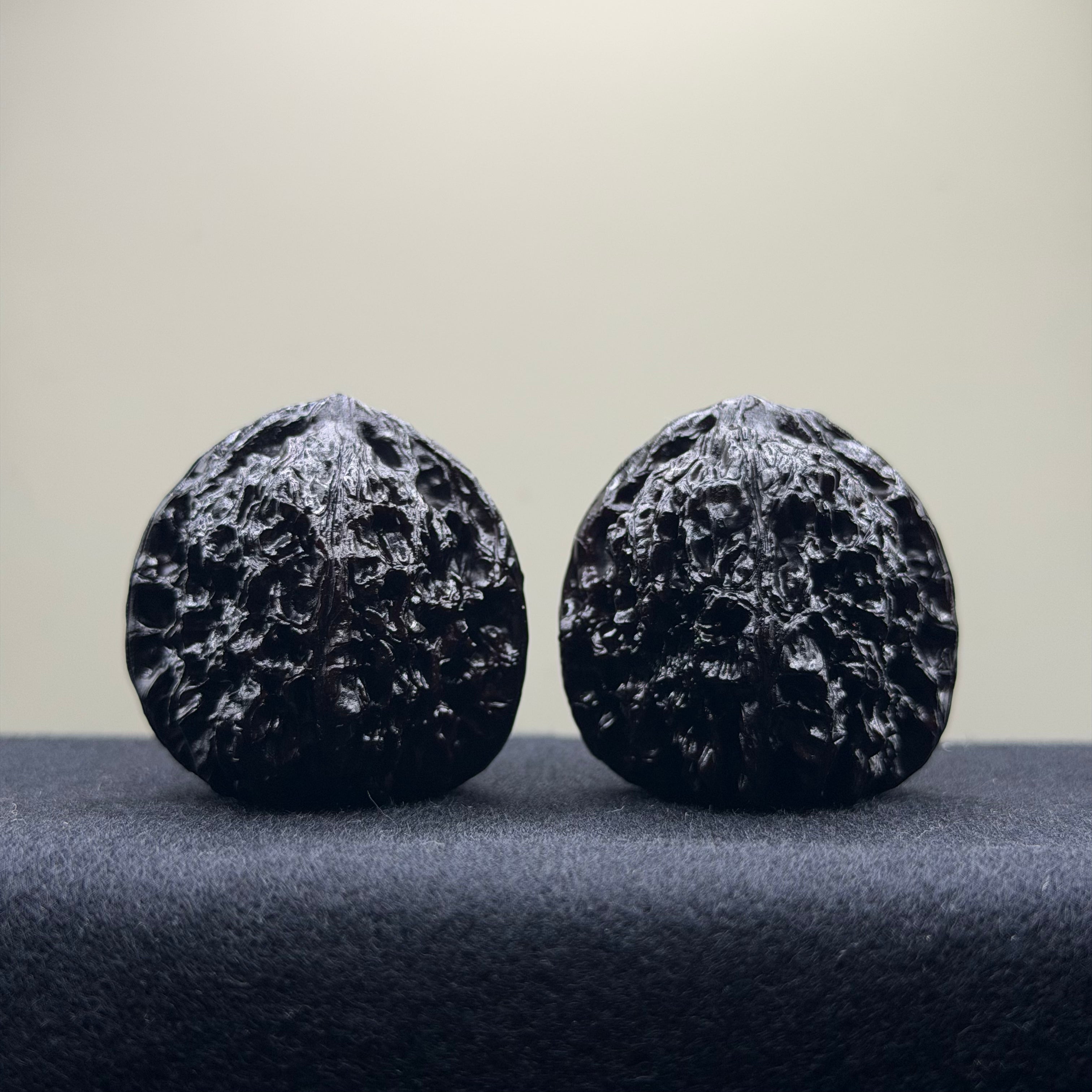 Ground Buried Nanjiang Stone Wenwan Walnut · 38mm · Select Ritual