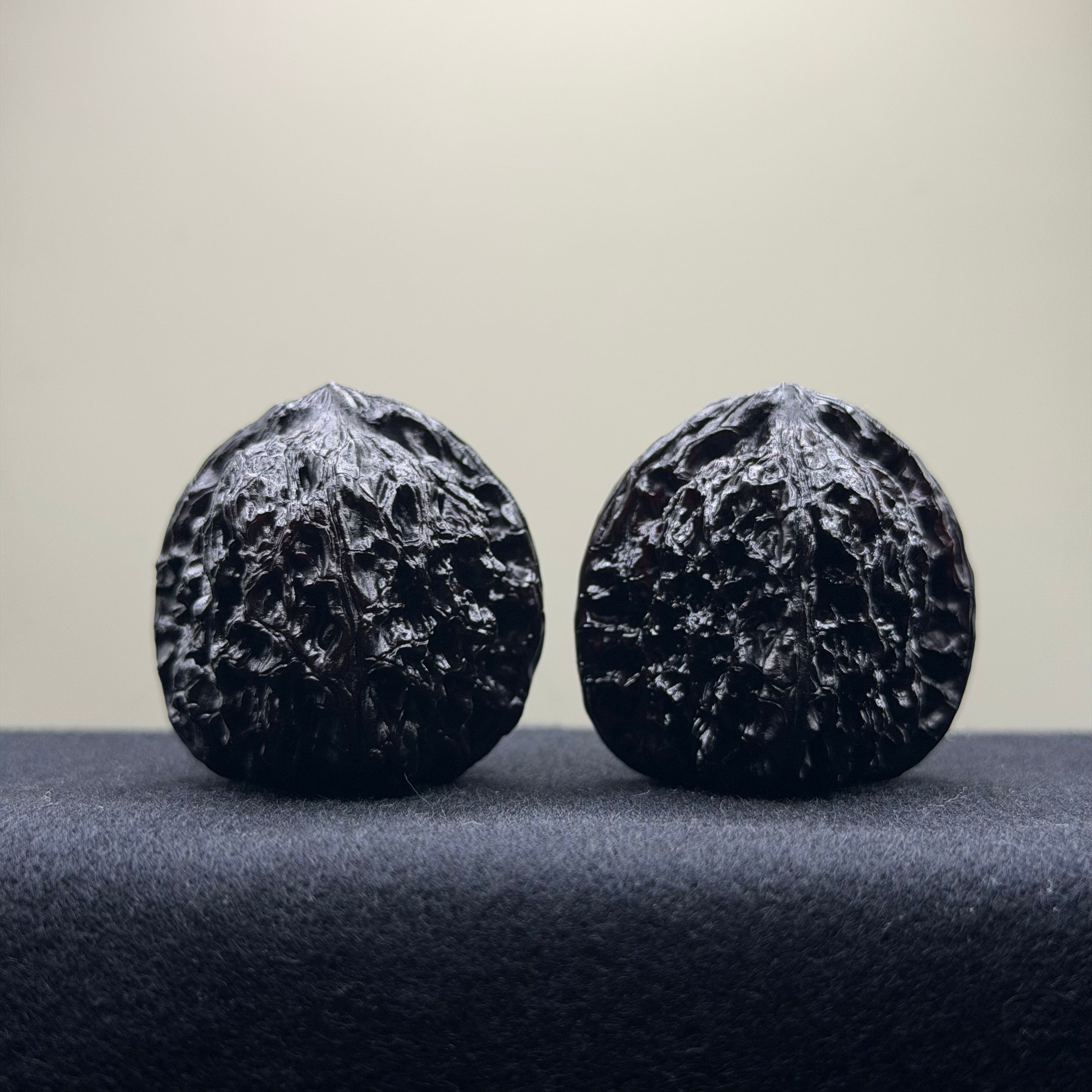 Ground Buried Nanjiang Stone Wenwan Walnut · 38mm · Select Ritual