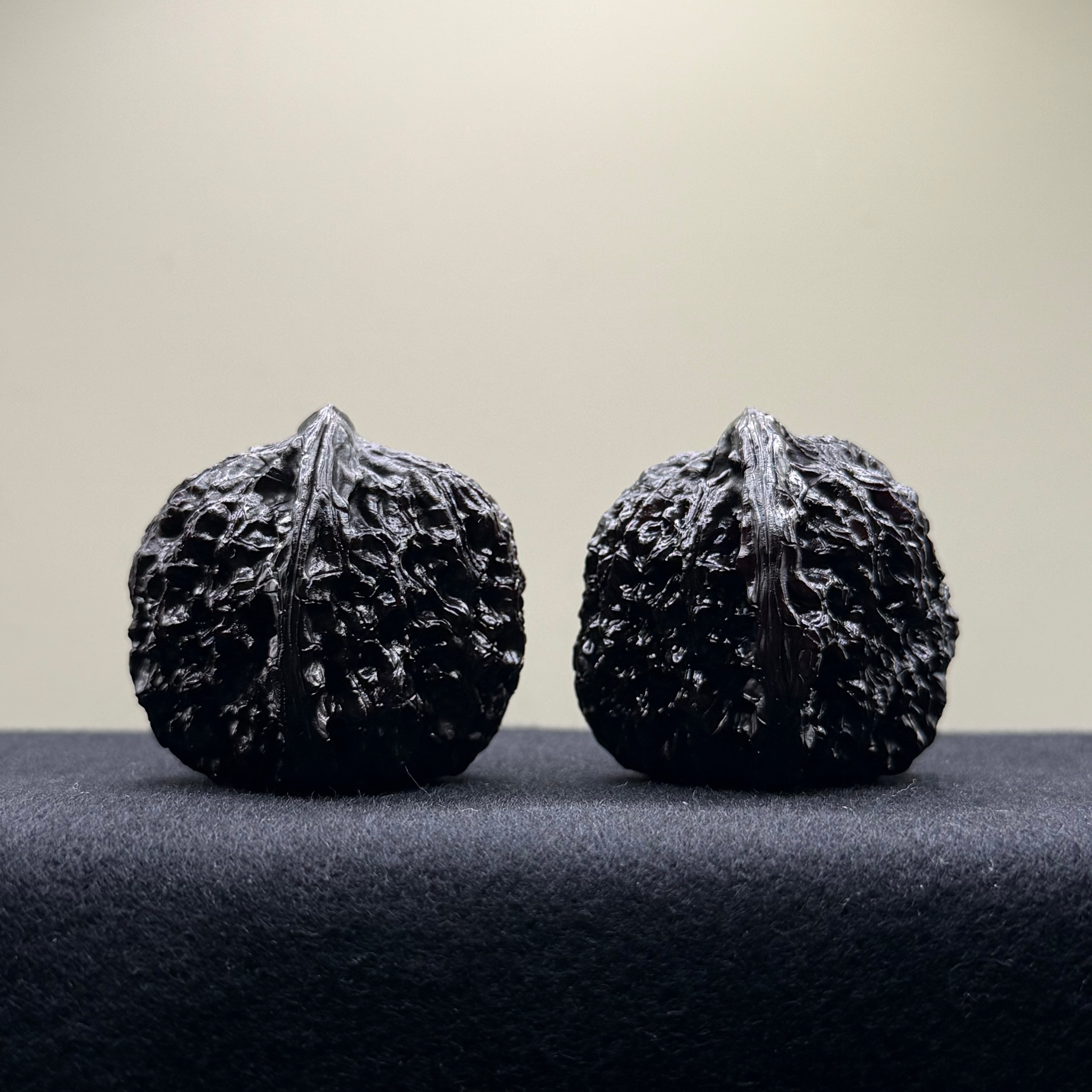 Ground Buried Nanjiang Stone Wenwan Walnut · 38mm · Select Ritual