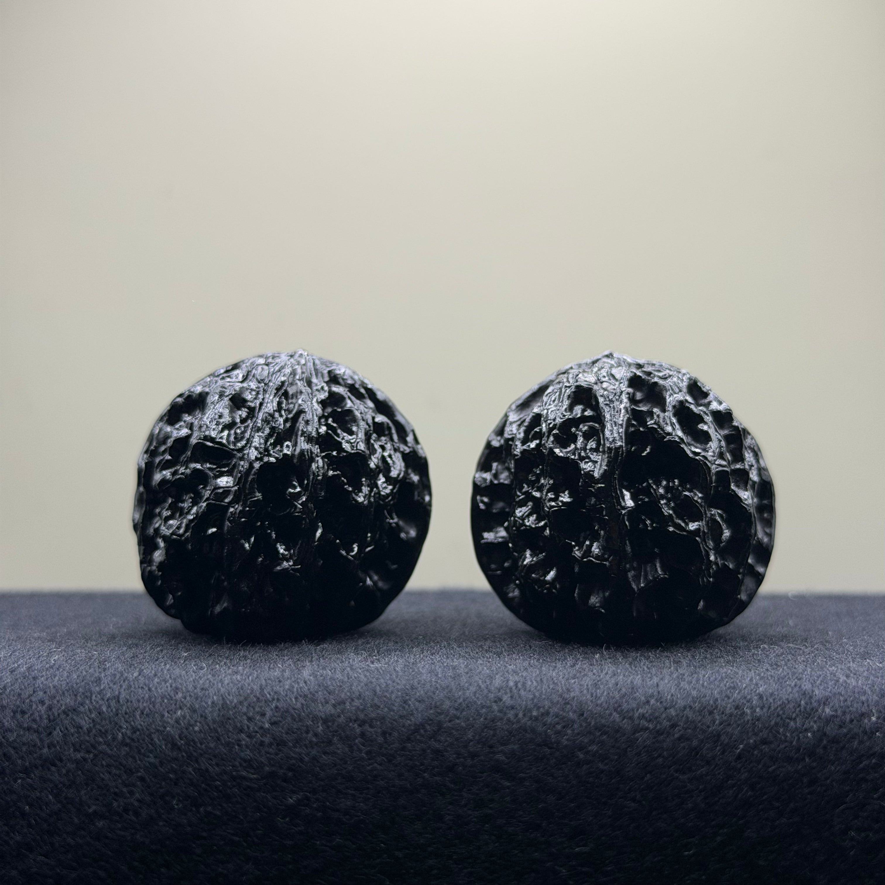 Ground Buried Apple Orchard Wenwan Walnut · 36mm · Select Ritual