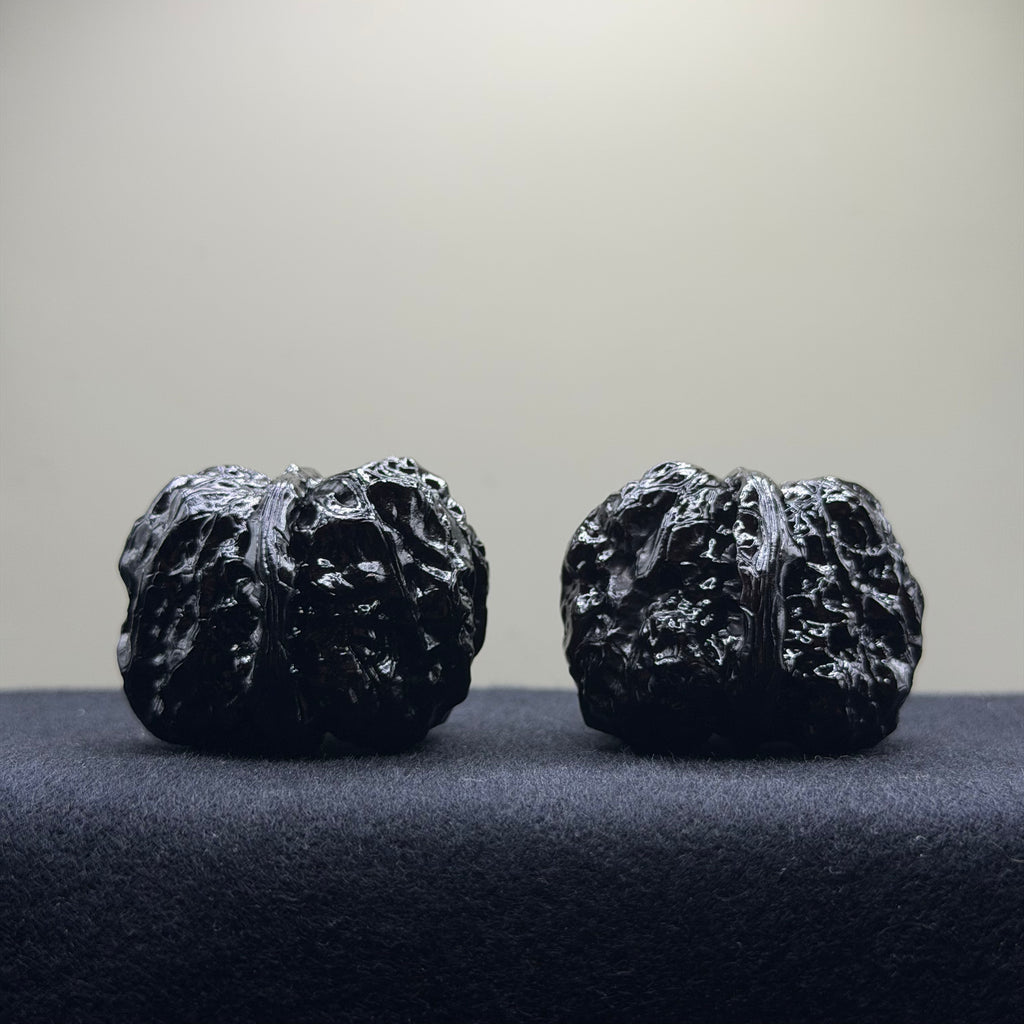 Ground Buried Toad Head Wenwan Walnut · 39mm · Select Ritual