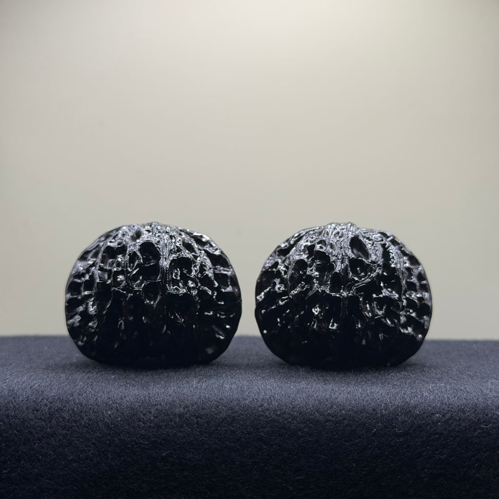 Ground Buried Palace Lantern Wenwan Walnut · 42mm · Select Ritual