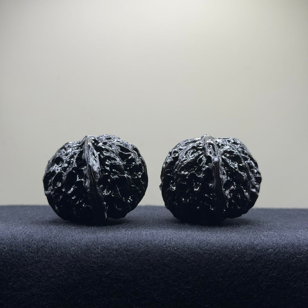 Ground Buried Palace Lantern Wenwan Walnut · 42mm · Select Ritual