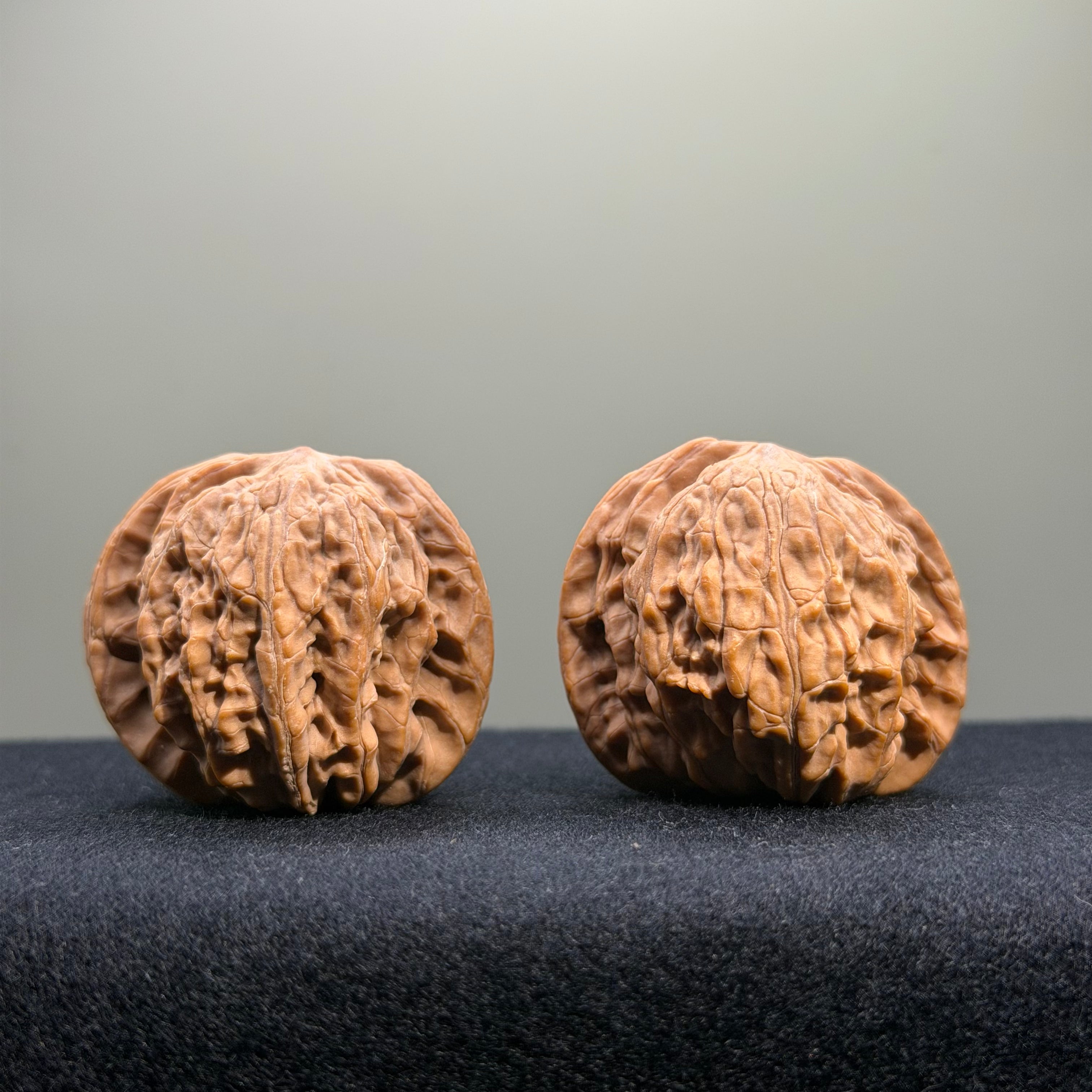 Millstone Wenwan Walnut · 38mm · Natural · Entry Ritual