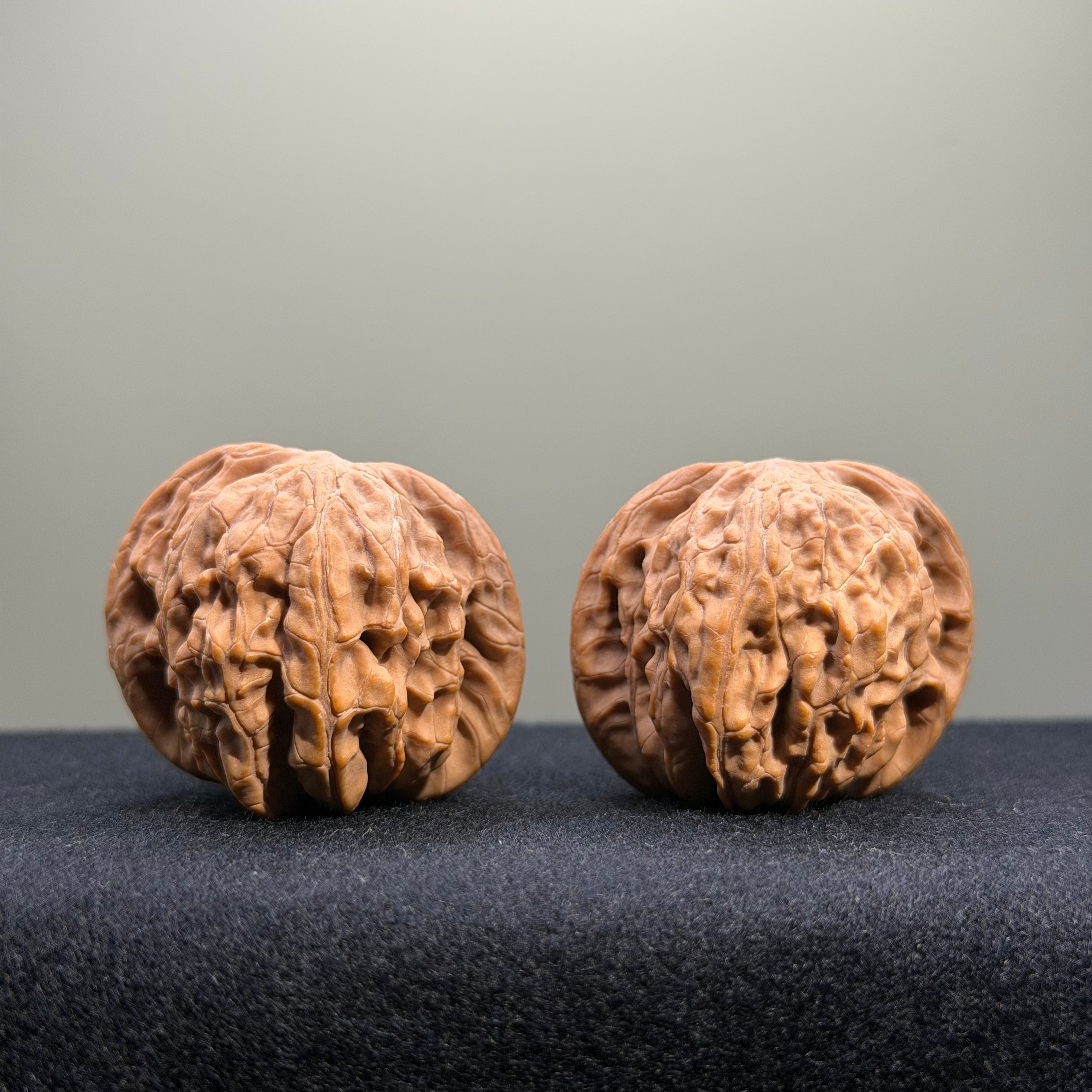 Millstone Wenwan Walnut · 38mm · Natural · Entry Ritual