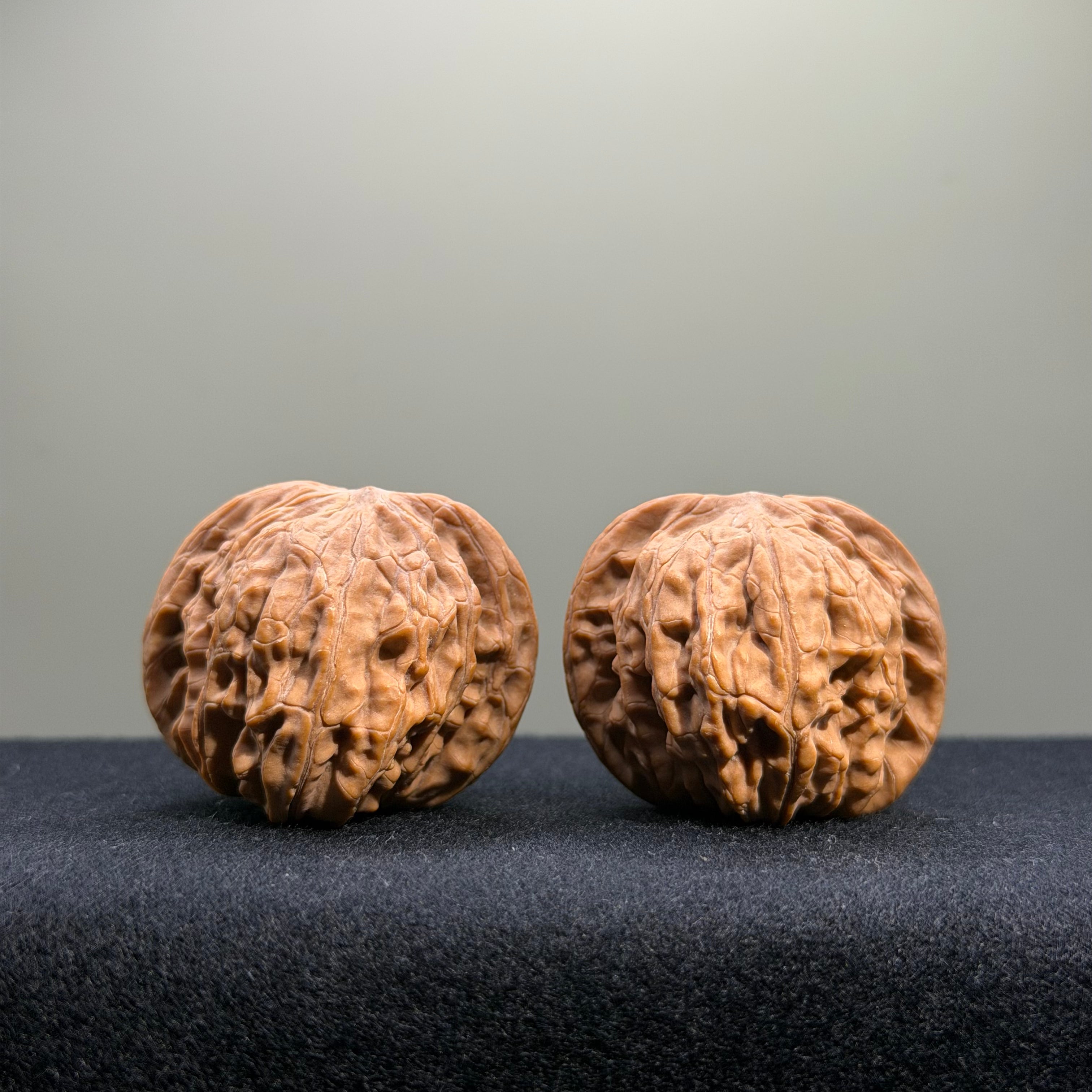 Millstone Wenwan Walnut · 38mm · Natural · Entry Ritual
