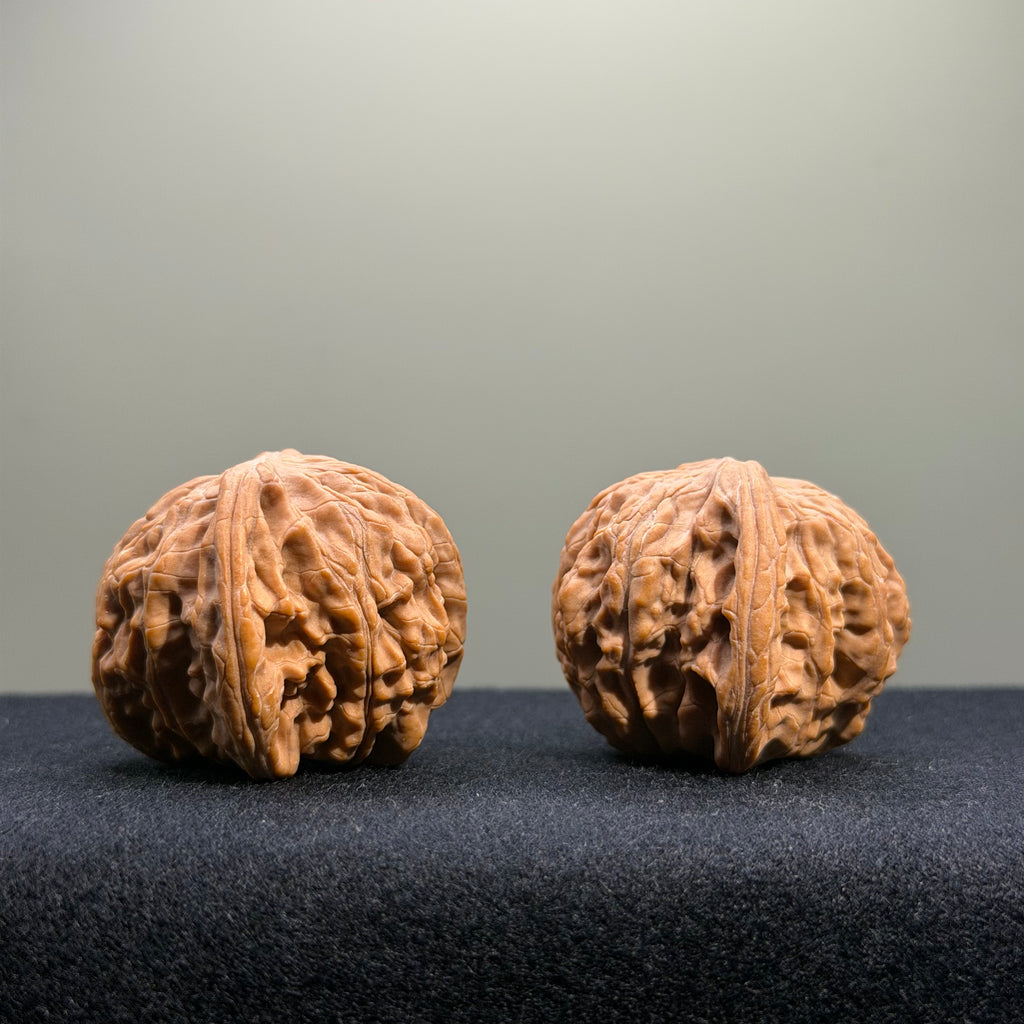 Millstone Wenwan Walnut · 38mm · Natural · Entry Ritual