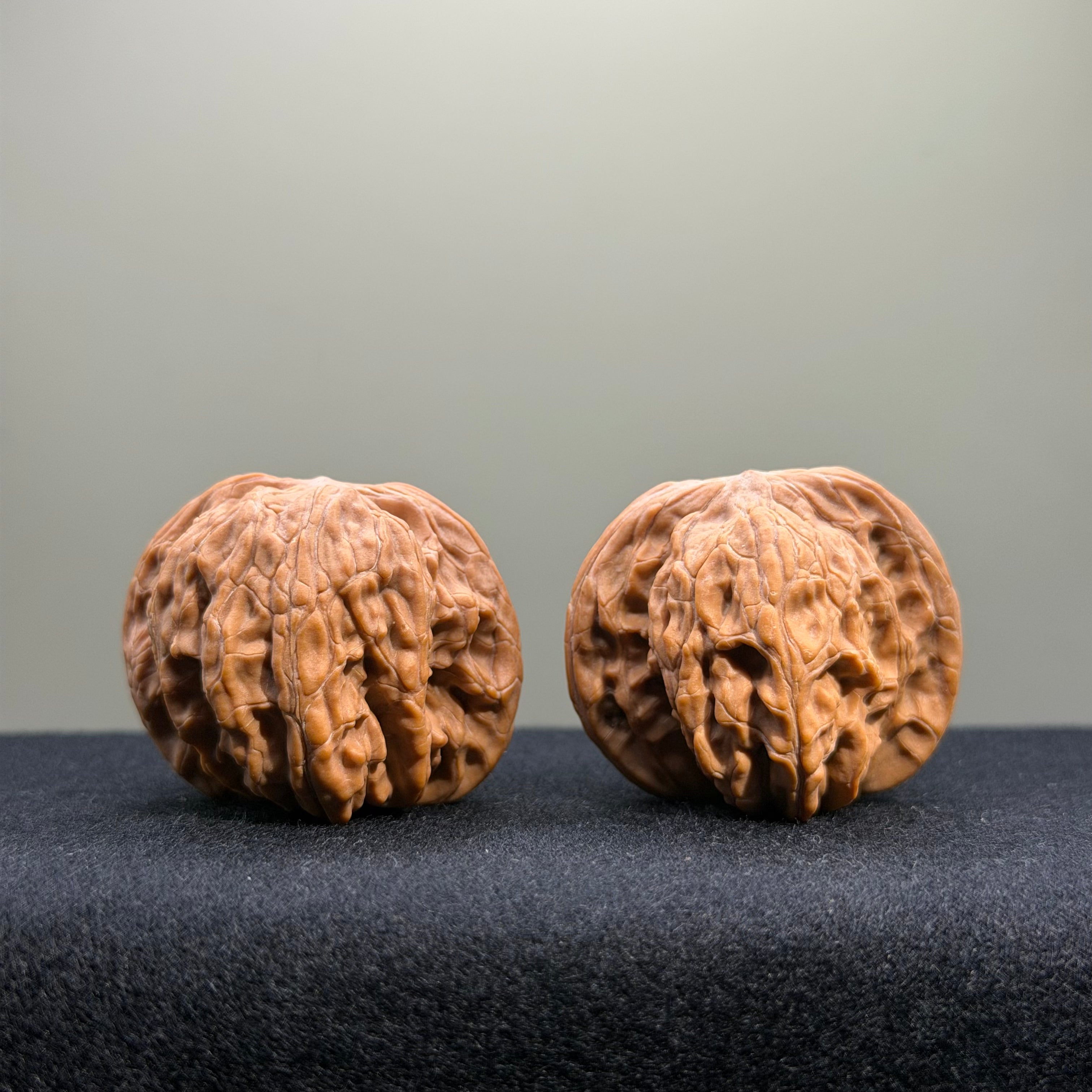 Millstone Wenwan Walnut · 38mm · Natural · Entry Ritual