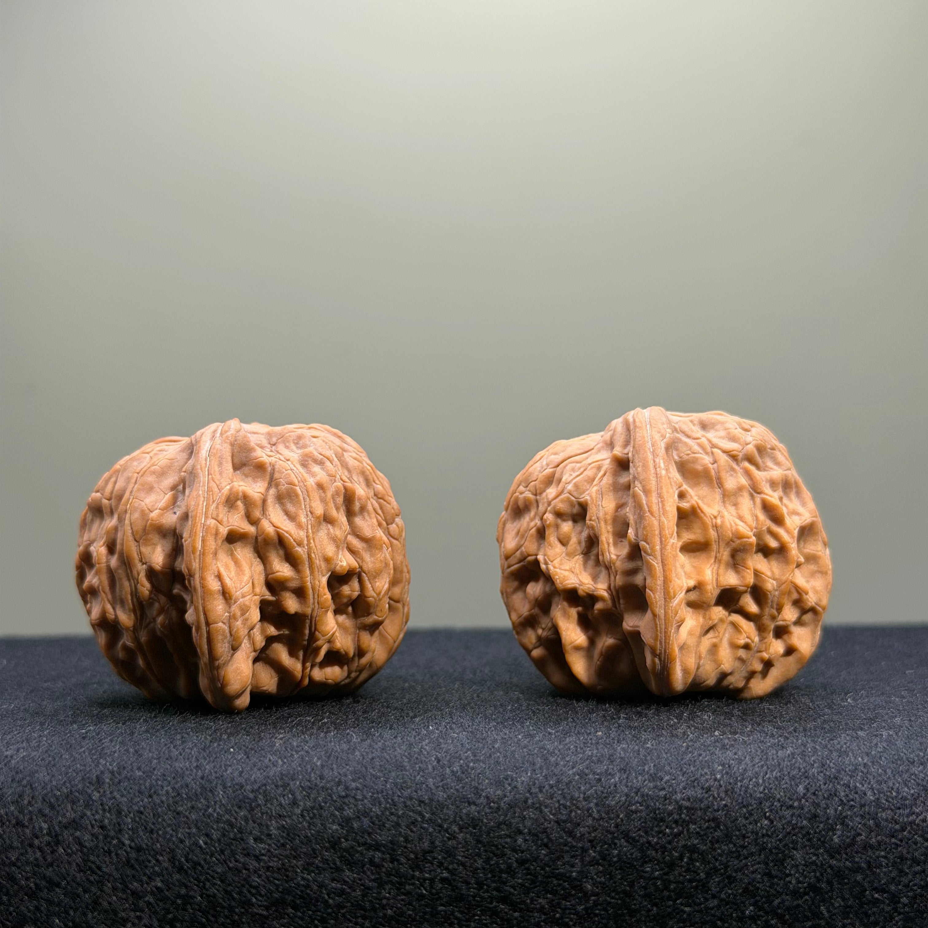 Millstone Wenwan Walnut · 38mm · Natural · Entry Ritual
