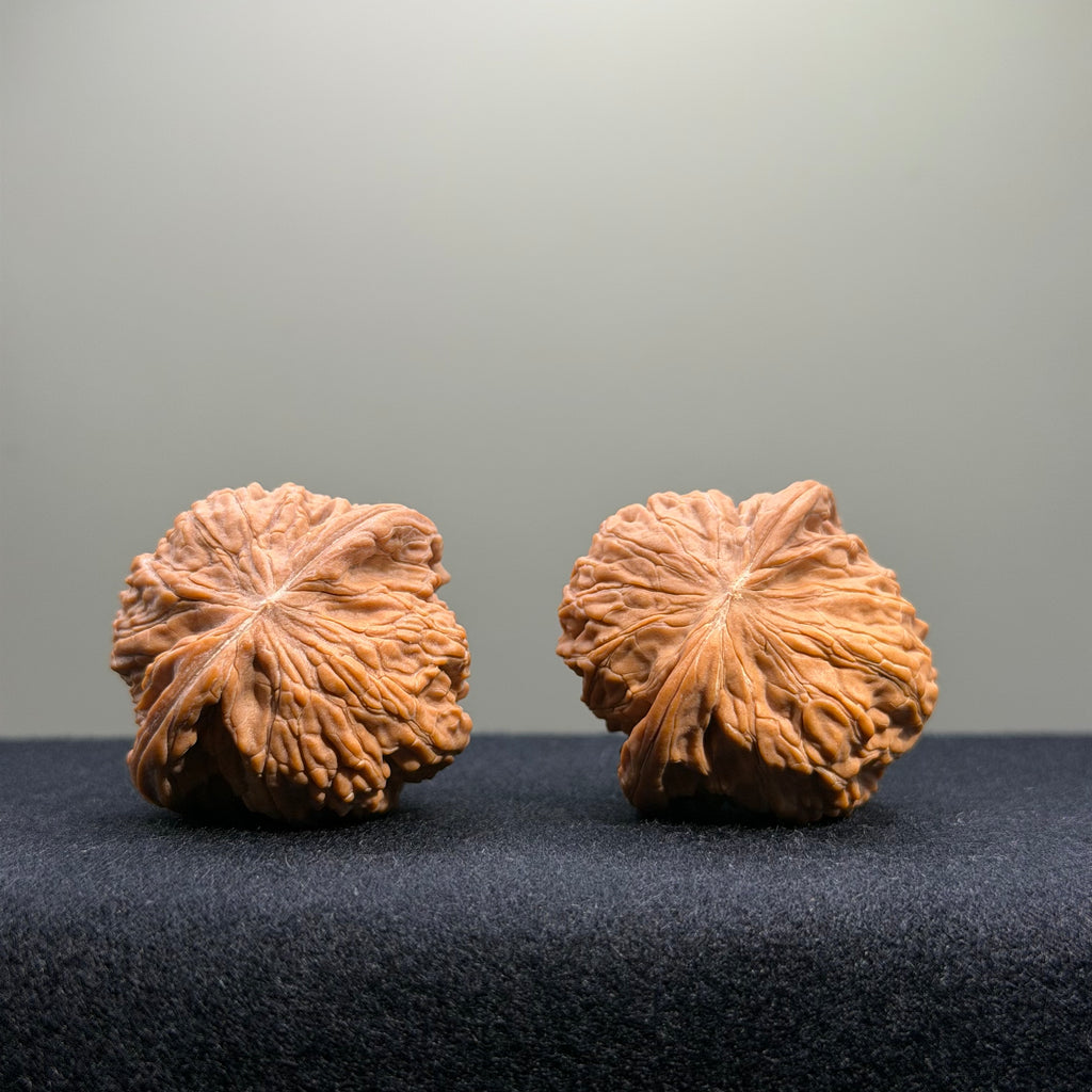 Millstone Wenwan Walnut · 37mm · Natural · Entry Ritual