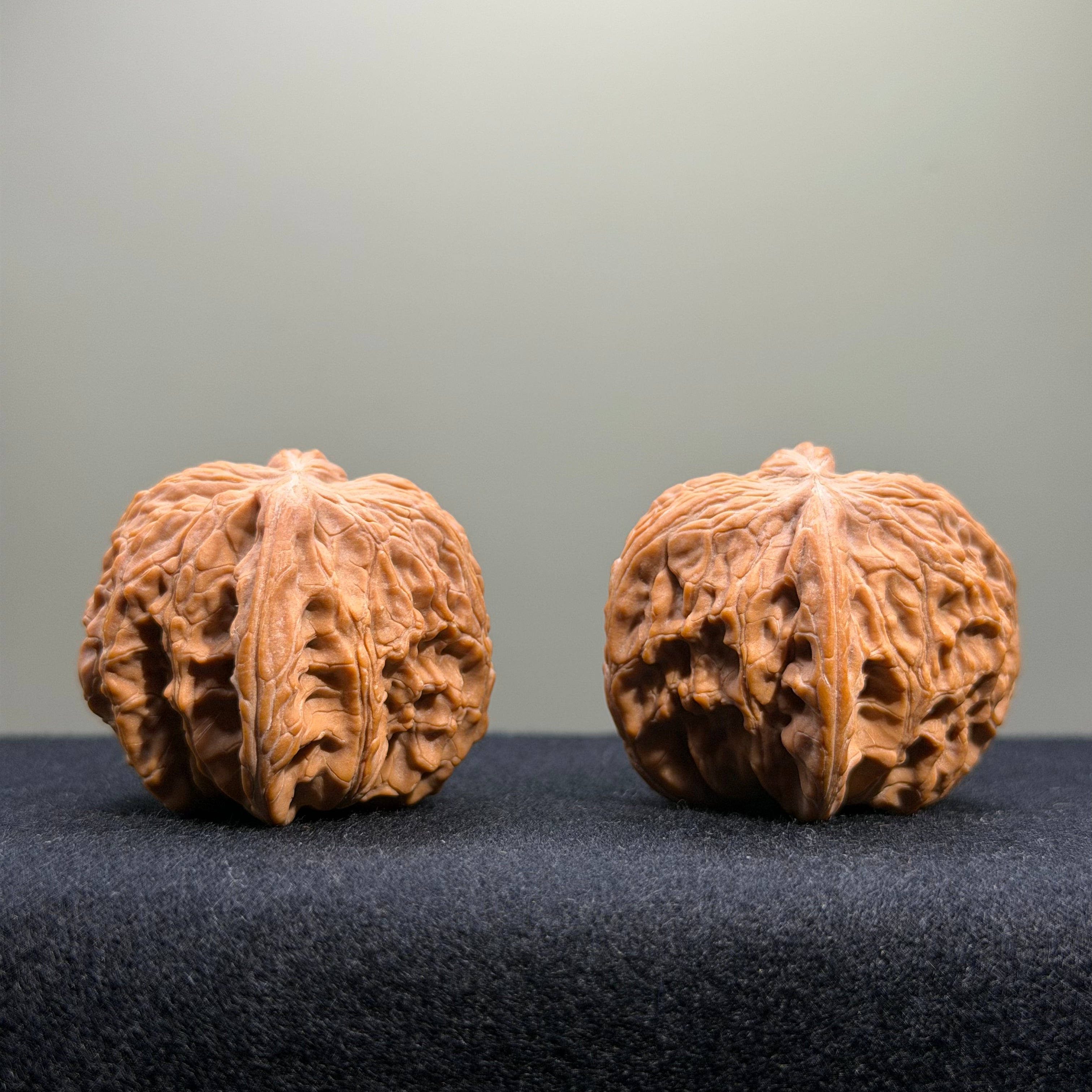 Butterfly Shaped · Millstone Wenwan Walnut · 39mm · Natural · Select Ritual