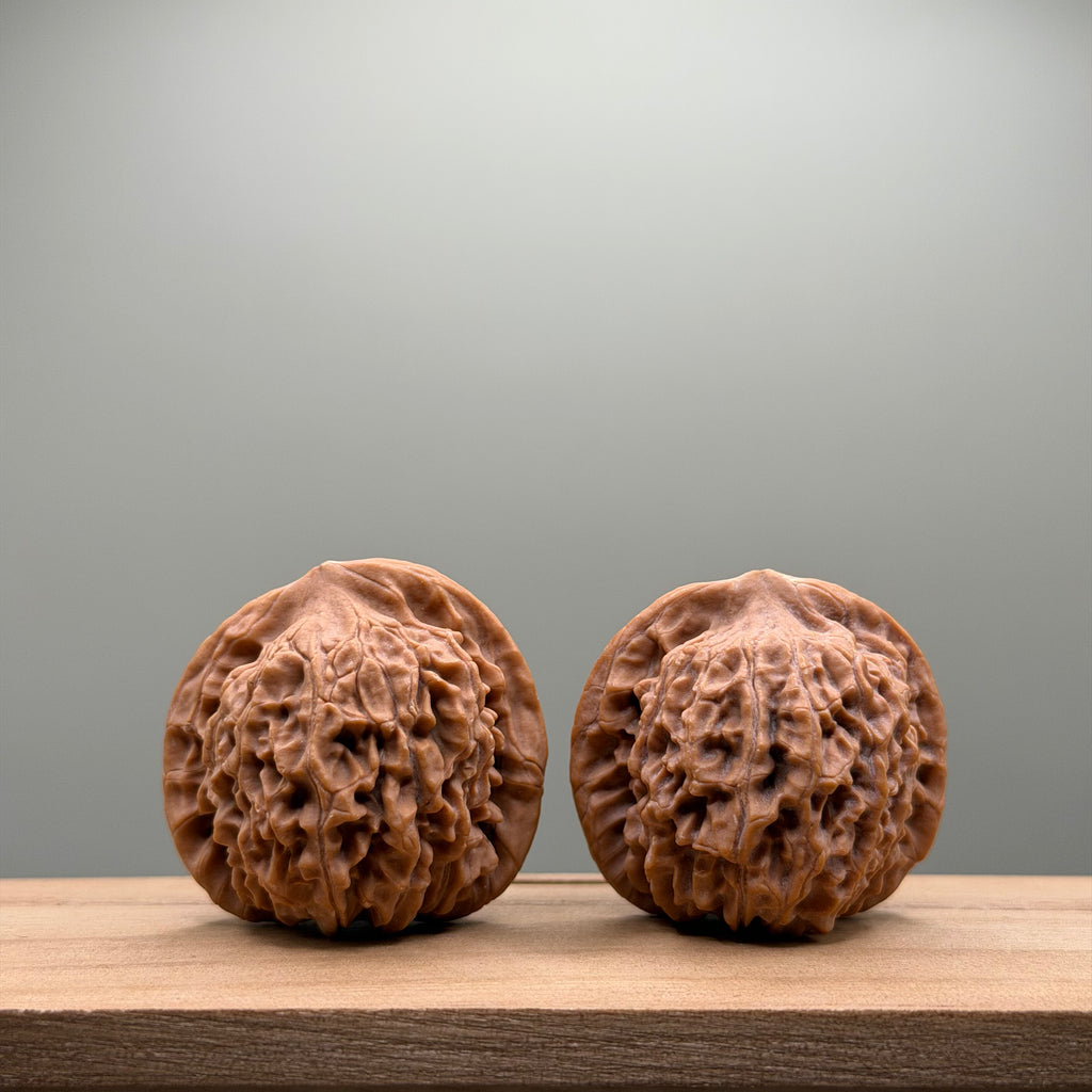 Eight-Faced Buddha Lion Head Walnut