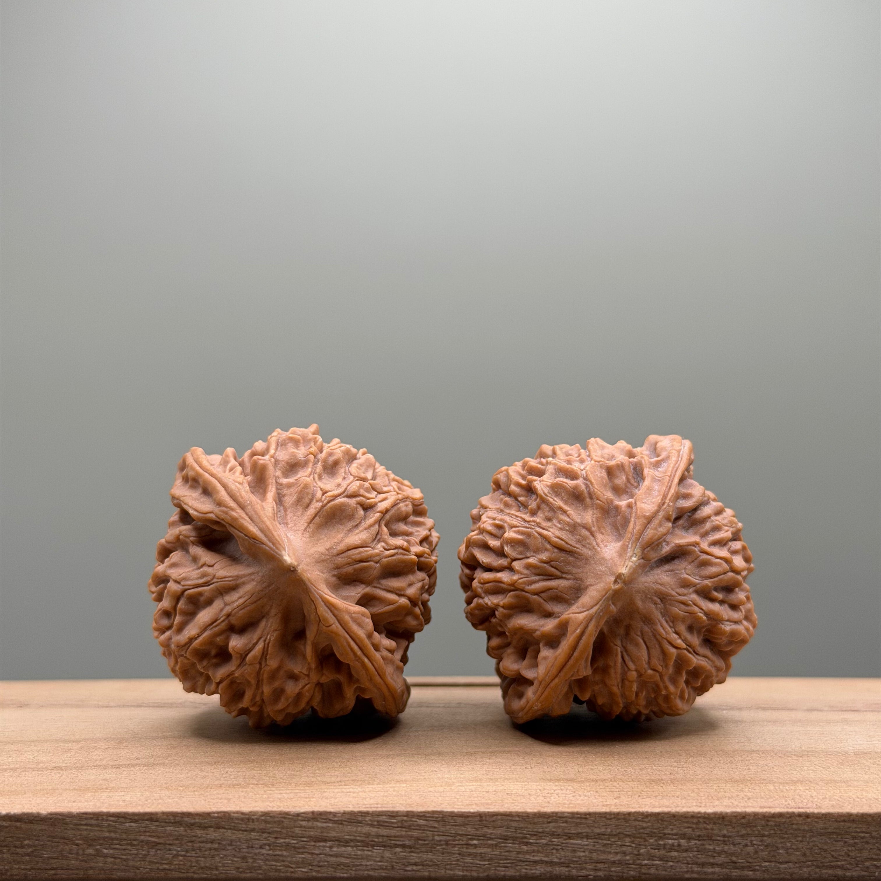 Eight-Faced Buddha Lion Head Walnut