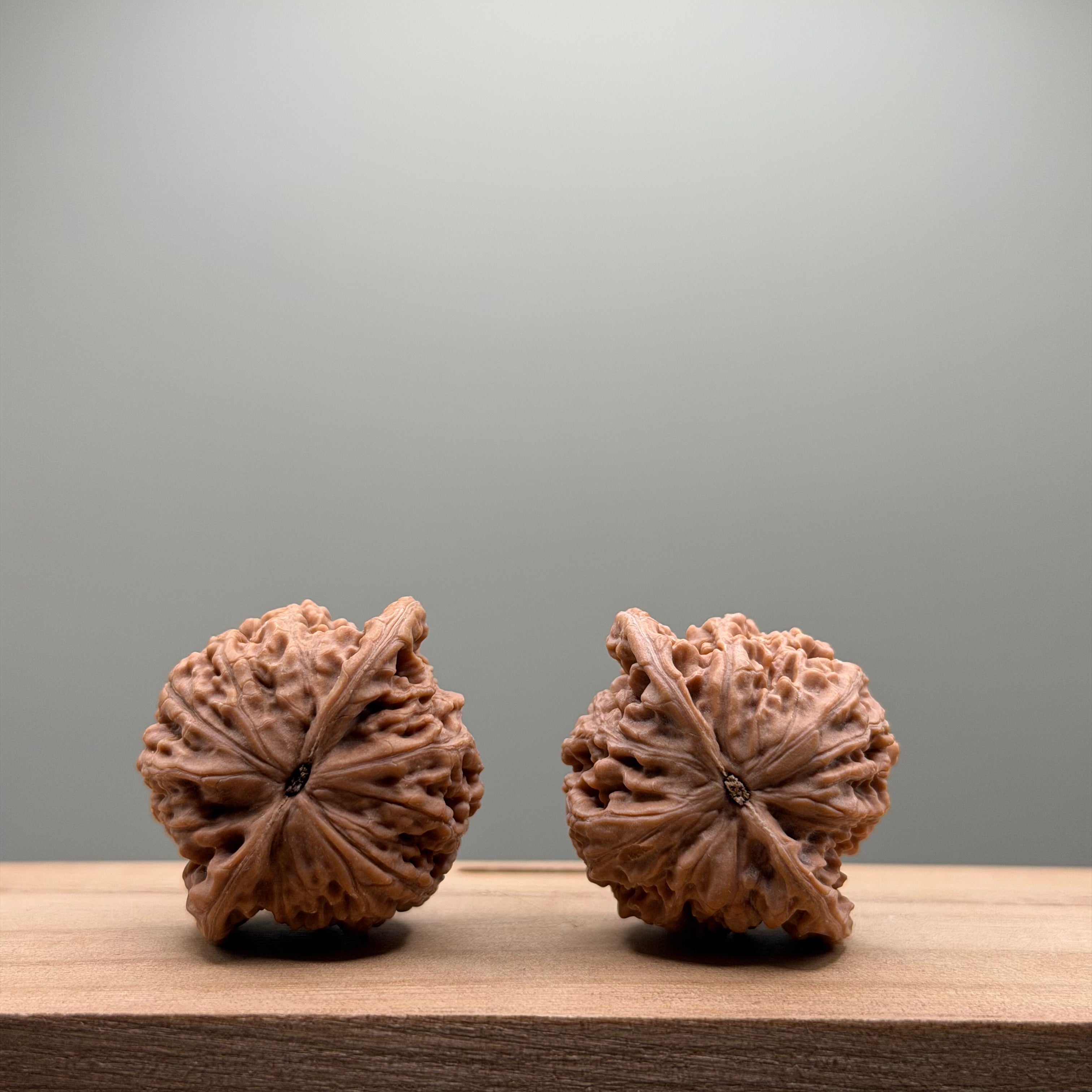Eight-Faced Buddha Lion Head Walnut