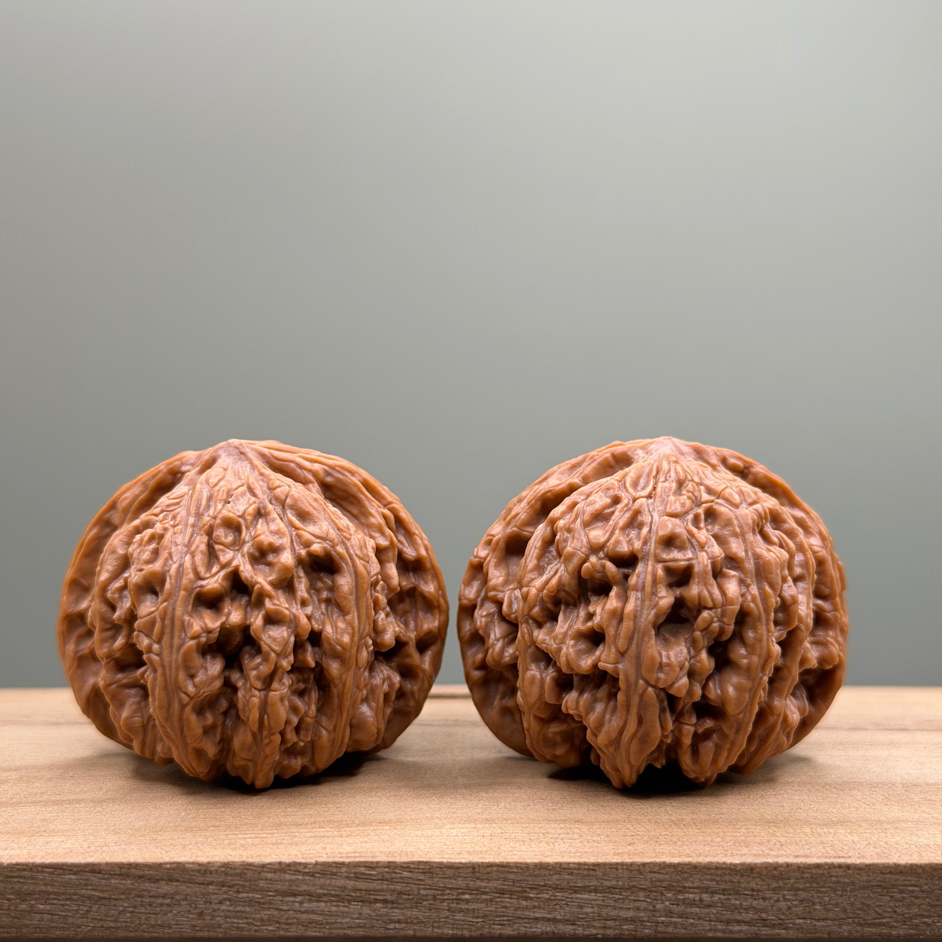 Dense Grain (Miwen) Lion Head Walnut