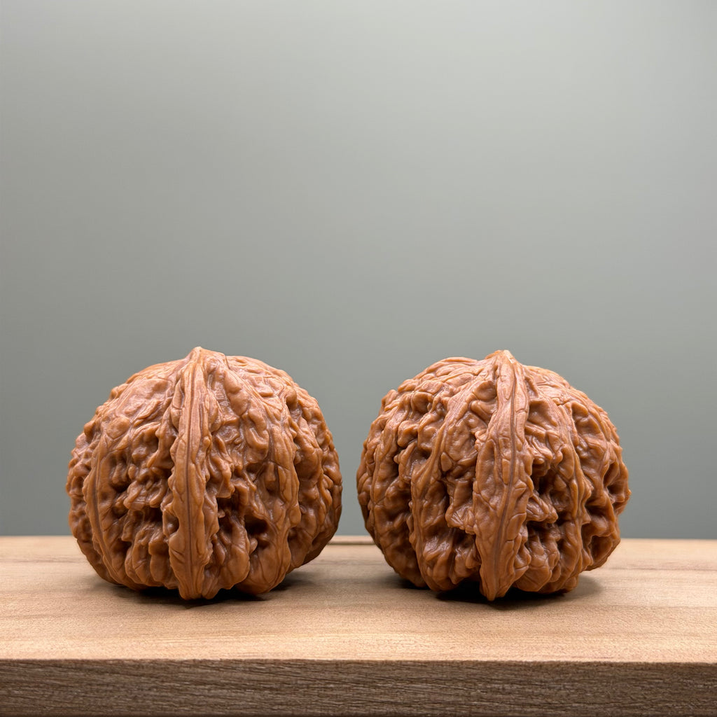Dense Grain (Miwen) Lion Head Walnut