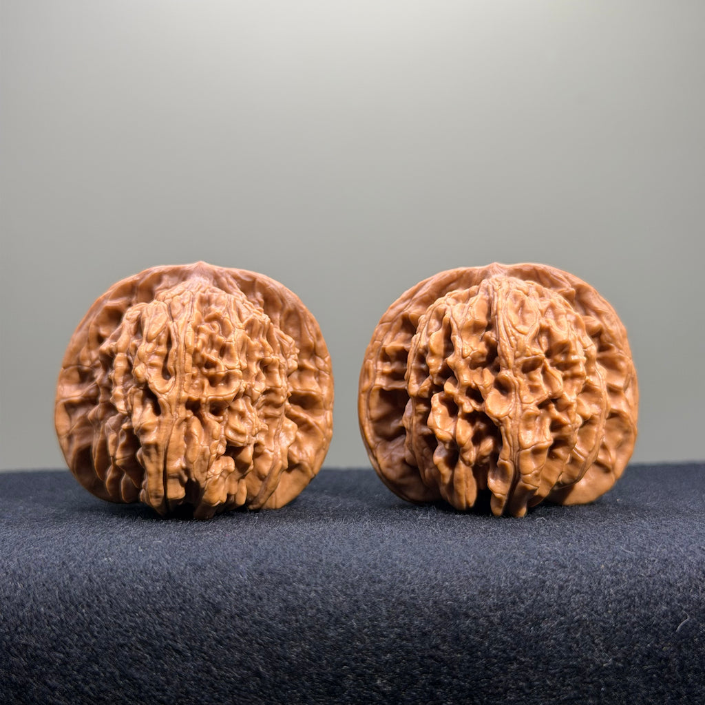 Four Towers Wenwan Walnut · 42mm · Select Ritual