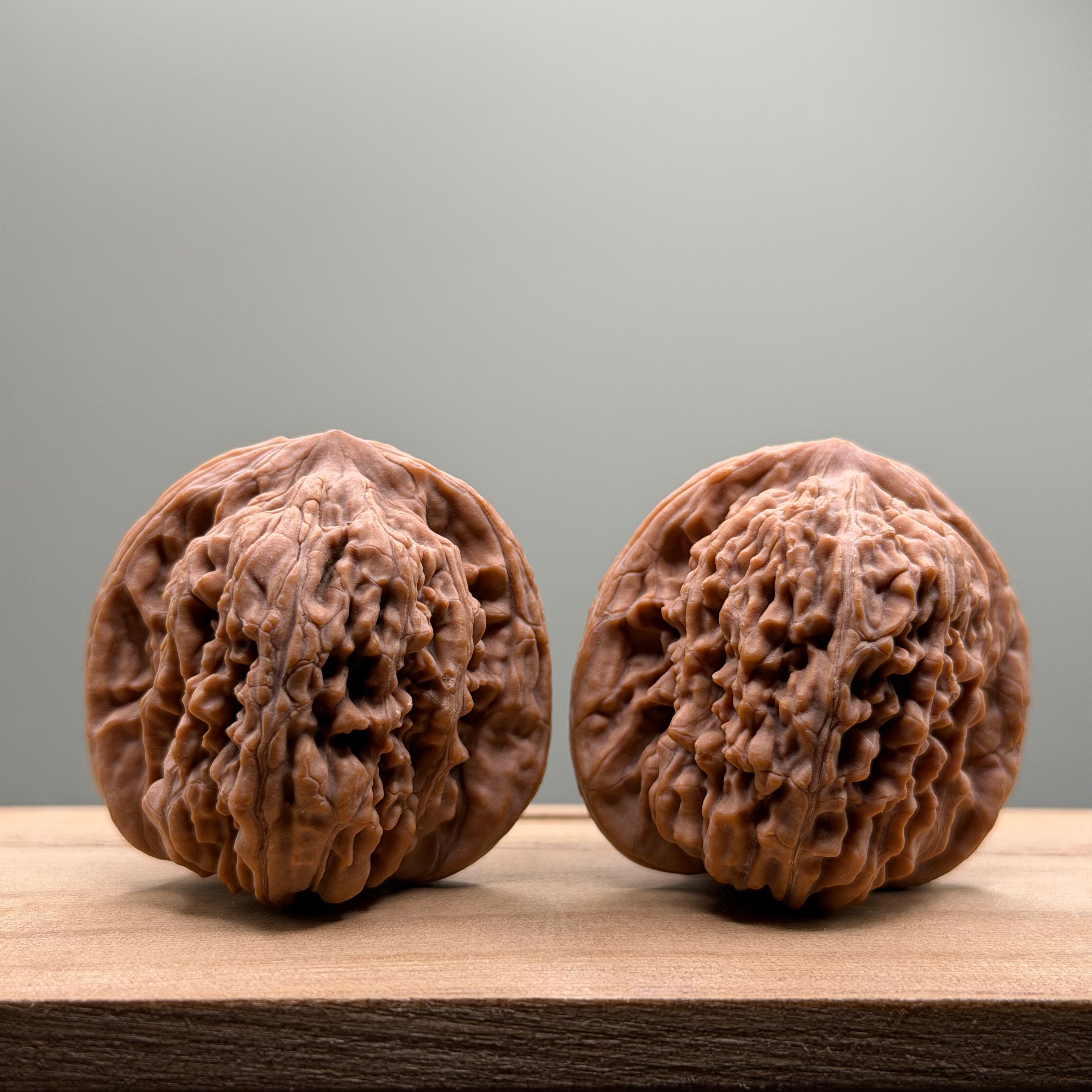 Four Towers Head Wenwan Walnut
