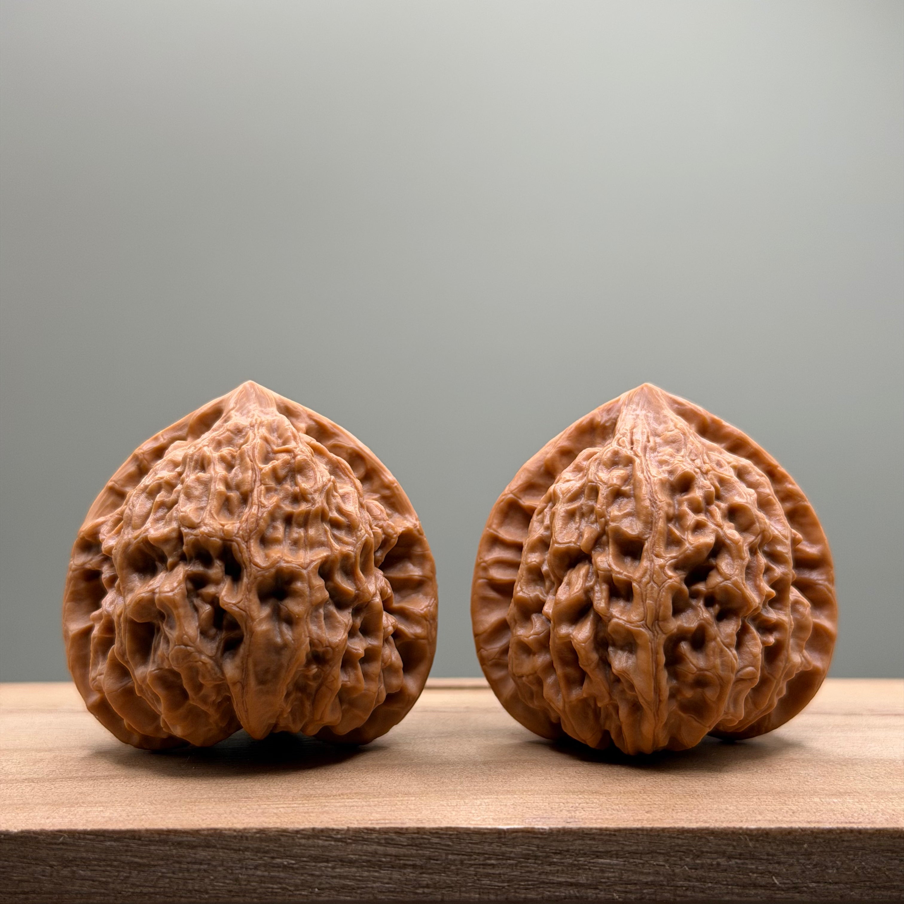 Golden Bull Lion Head Wenwan Walnut