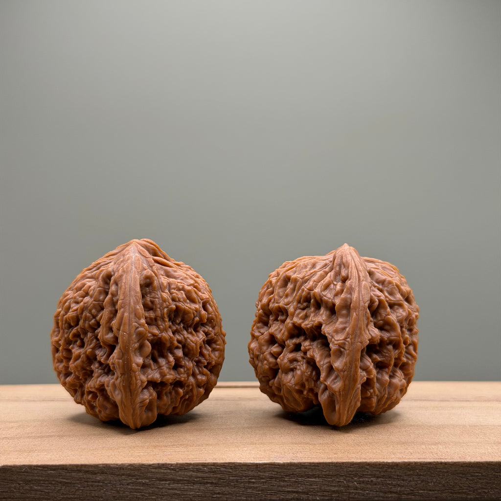Nanjiang Stone Lion Head Wenwan Walnut