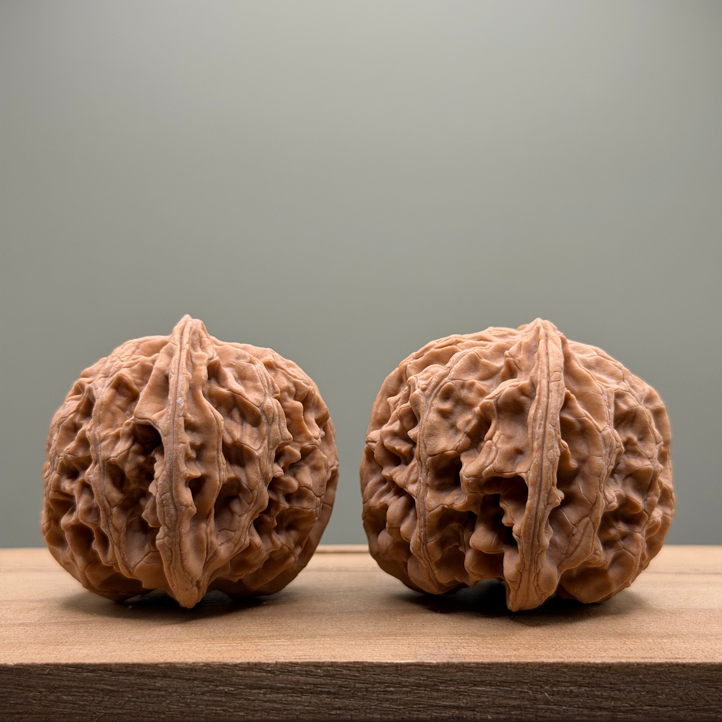 Apple Orchard Lion Head Wenwan Walnut