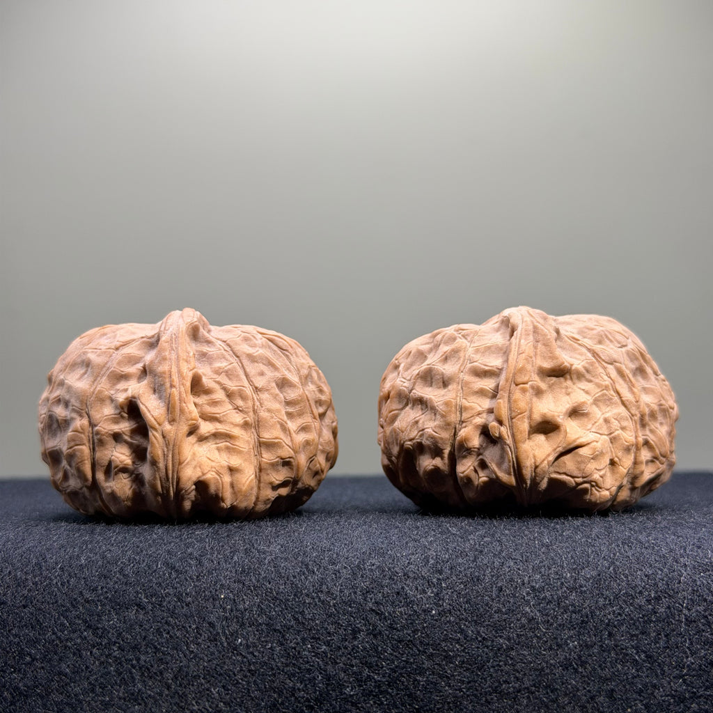 Pumpkin Wenwan Walnut · 42mm · Natural · Select Ritual