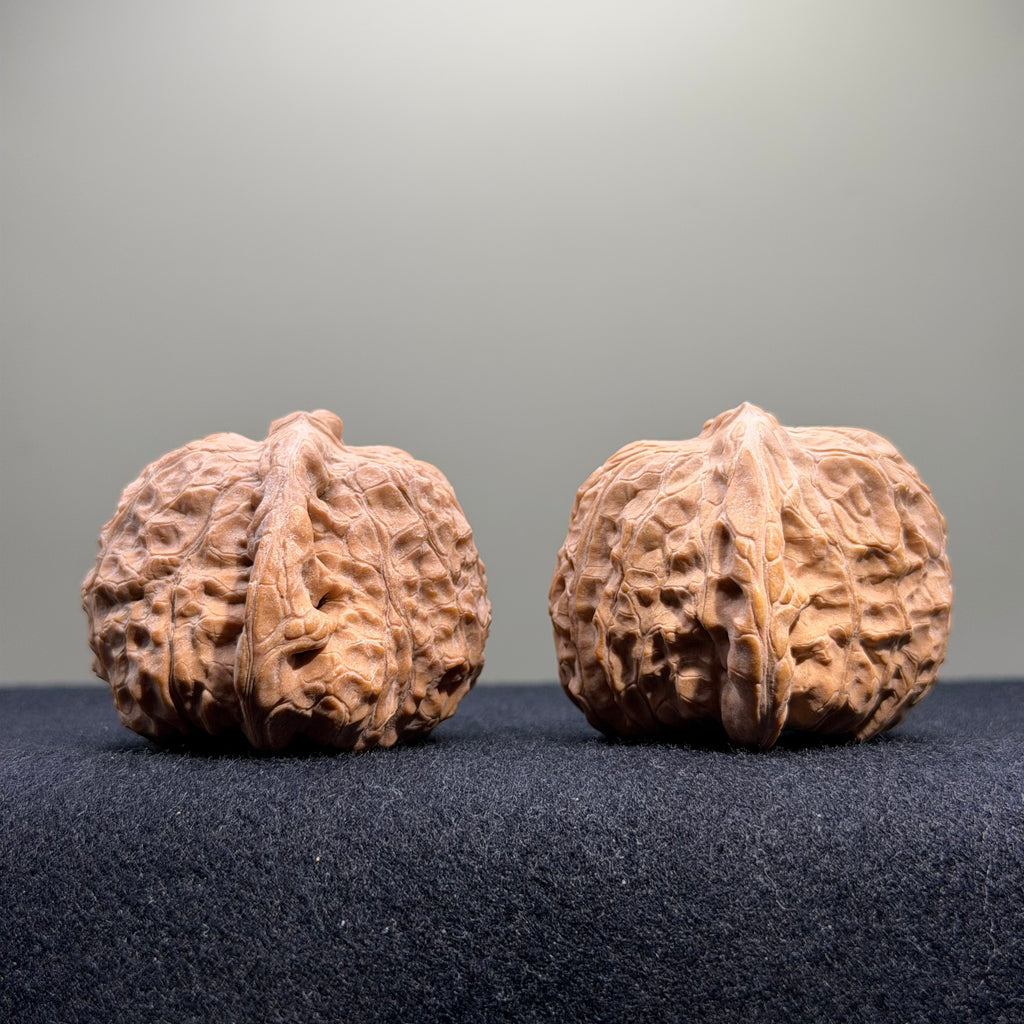 Pumpkin Wenwan Walnut · 42mm · Natural · Select Ritual