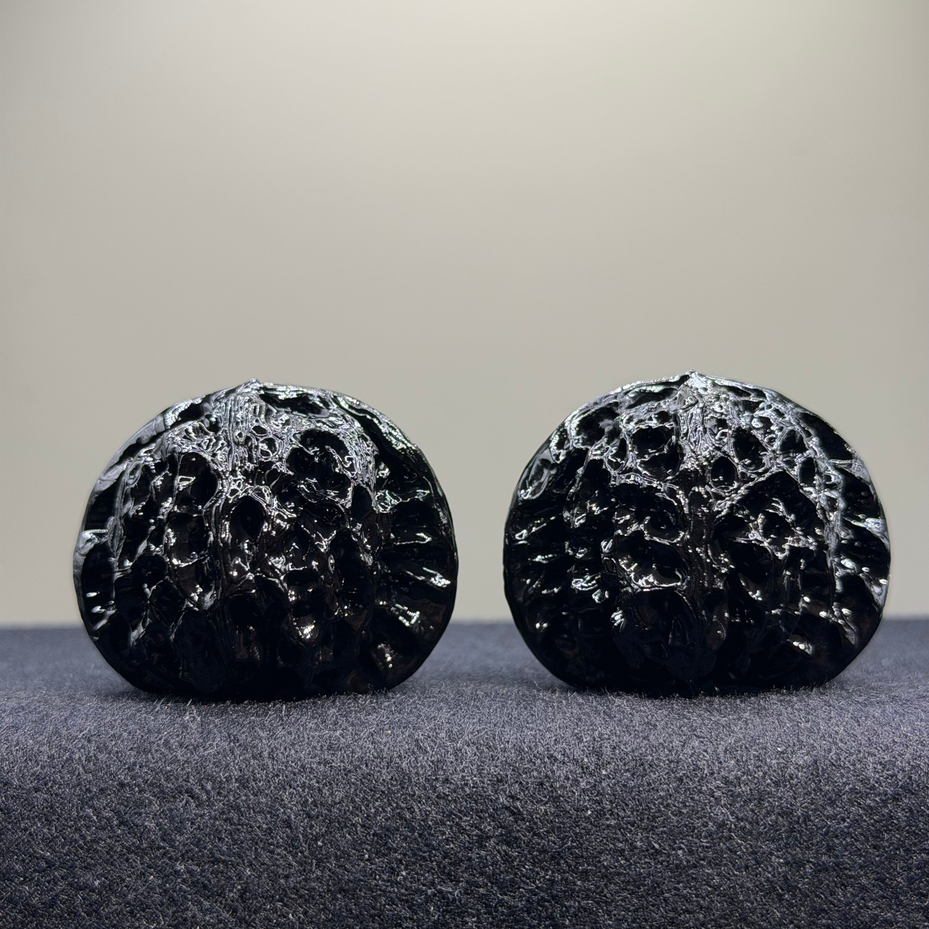 Palace Lantern Ground Buried Wenwan Walnut · 41mm · Select Ritual