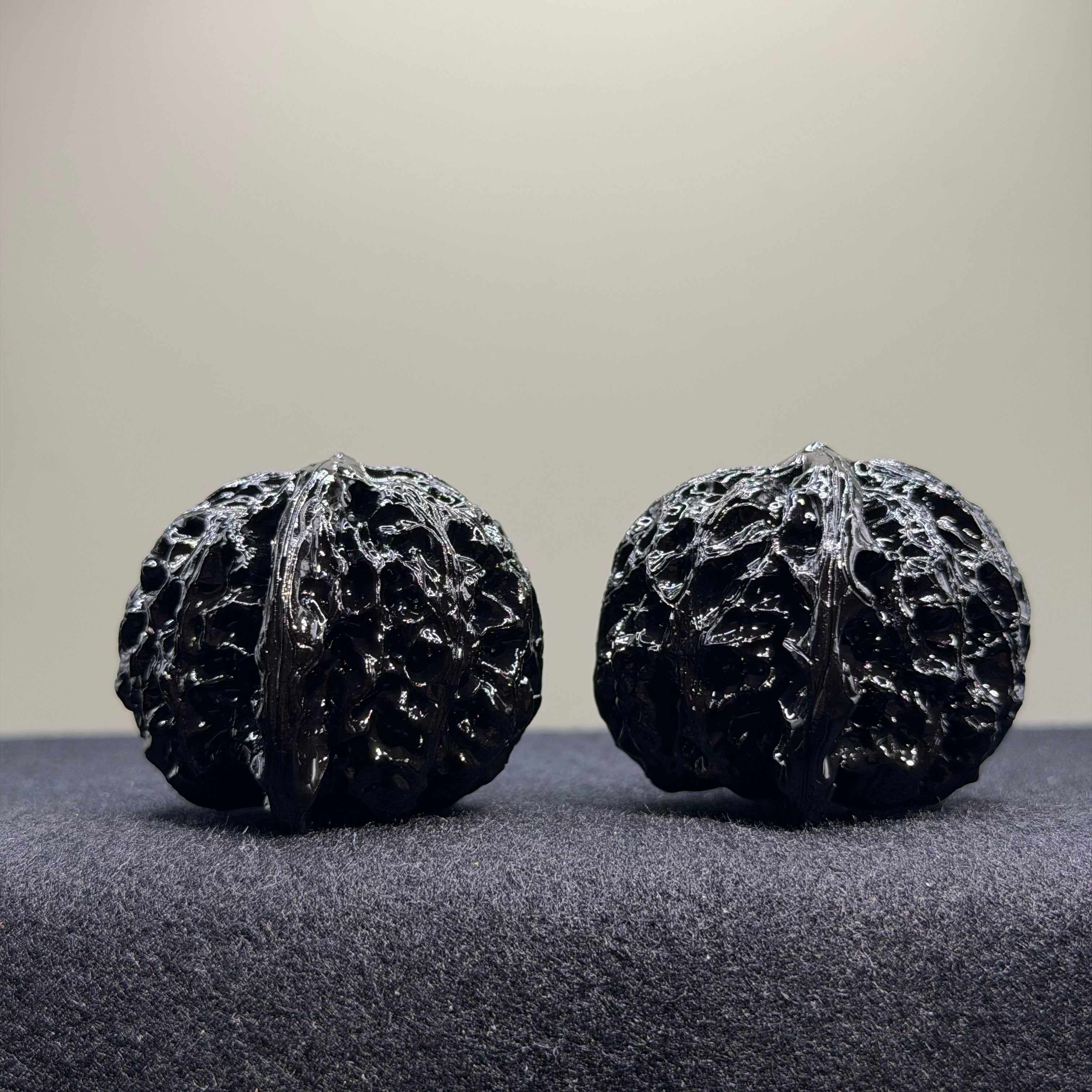 Palace Lantern Ground Buried Wenwan Walnut · 41mm · Select Ritual
