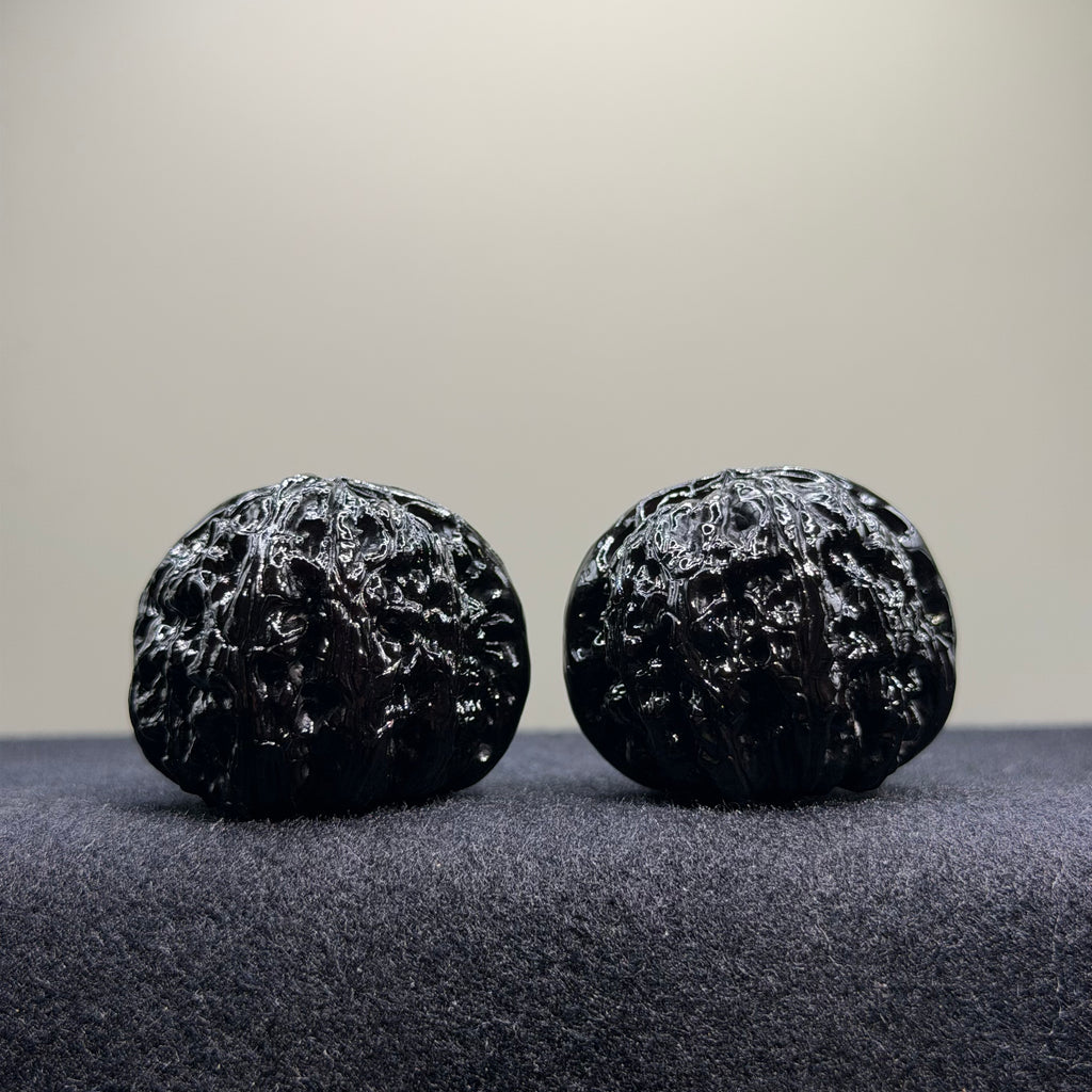 White Lion Ground Buried Wenwan Walnut · 37mm · Select Ritual