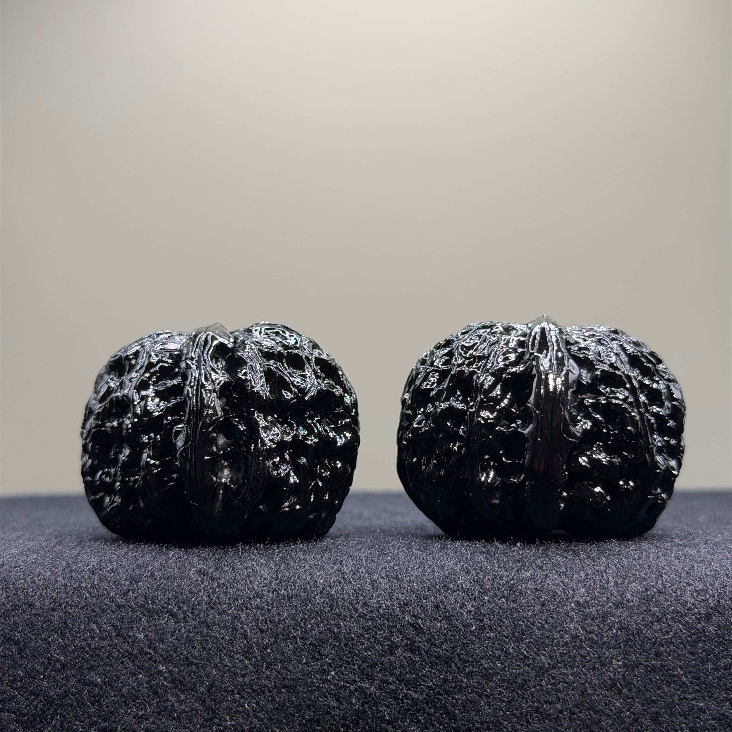 White Lion Ground Buried Wenwan Walnut · 37mm · Select Ritual