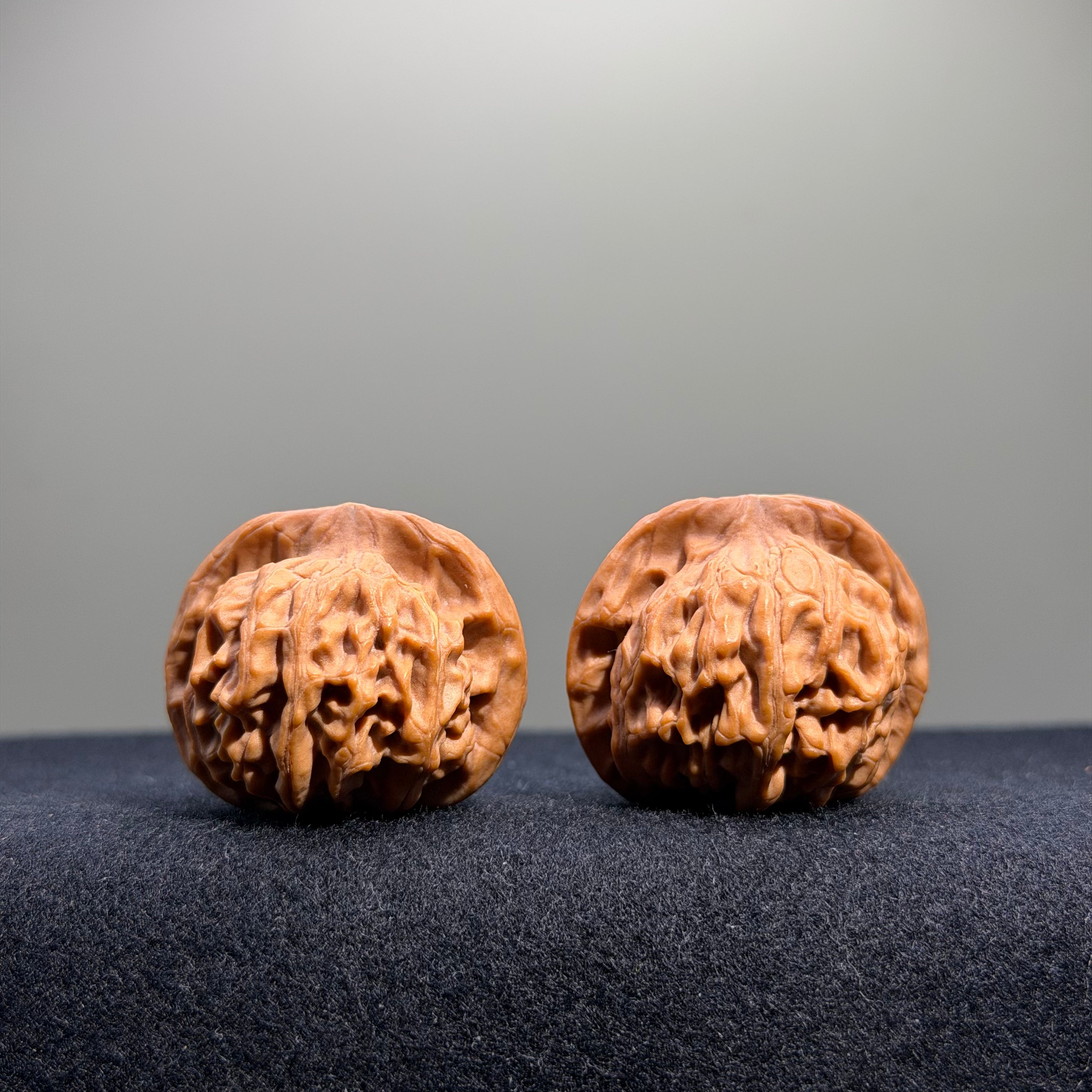 Heaven & Earth Wenwan Walnut · 33mm · Natural · Select Ritual