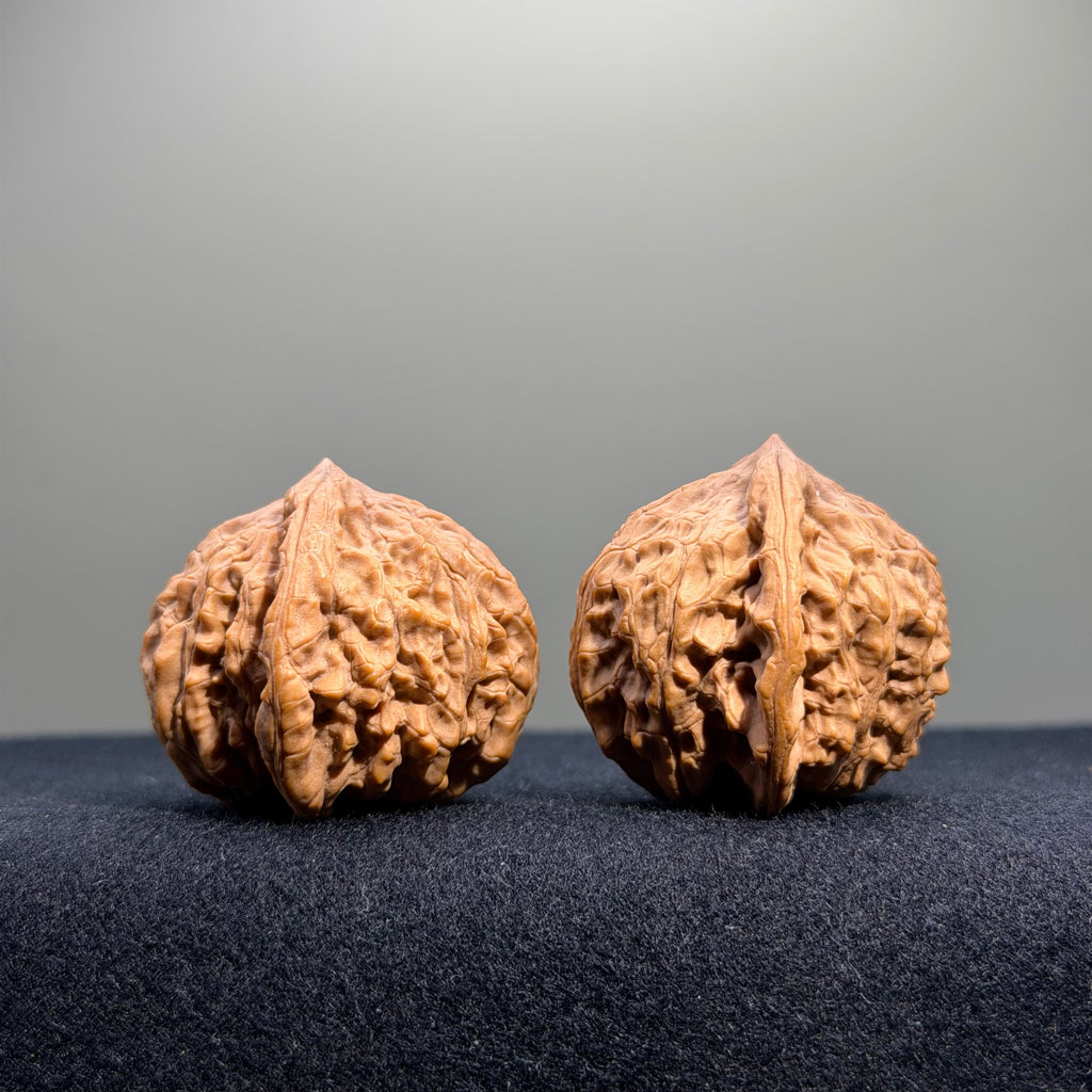 Longevity Peach Wenwan Walnut · 36mm · Natural · Select Ritual