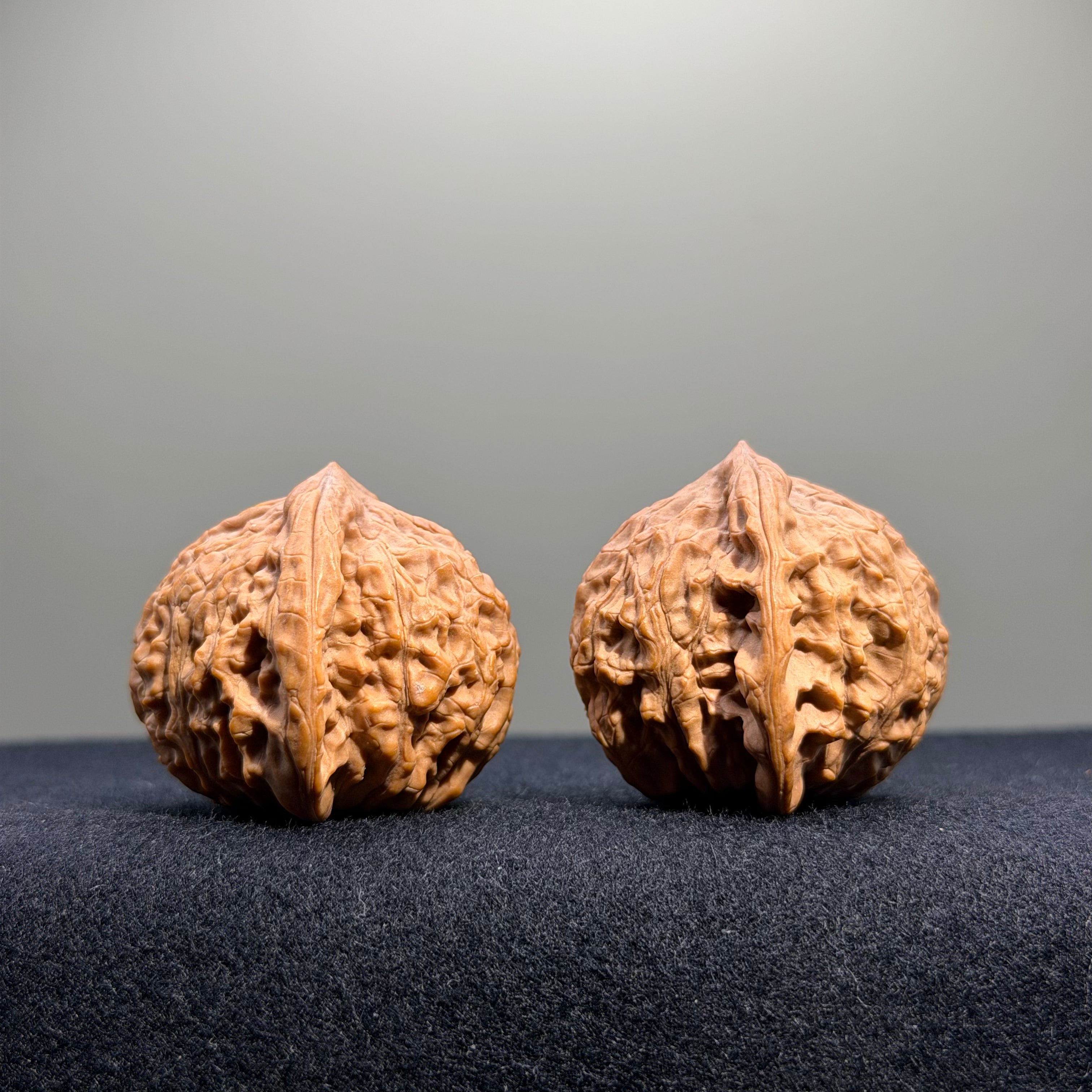 Longevity Peach Wenwan Walnut · 36mm · Natural · Select Ritual