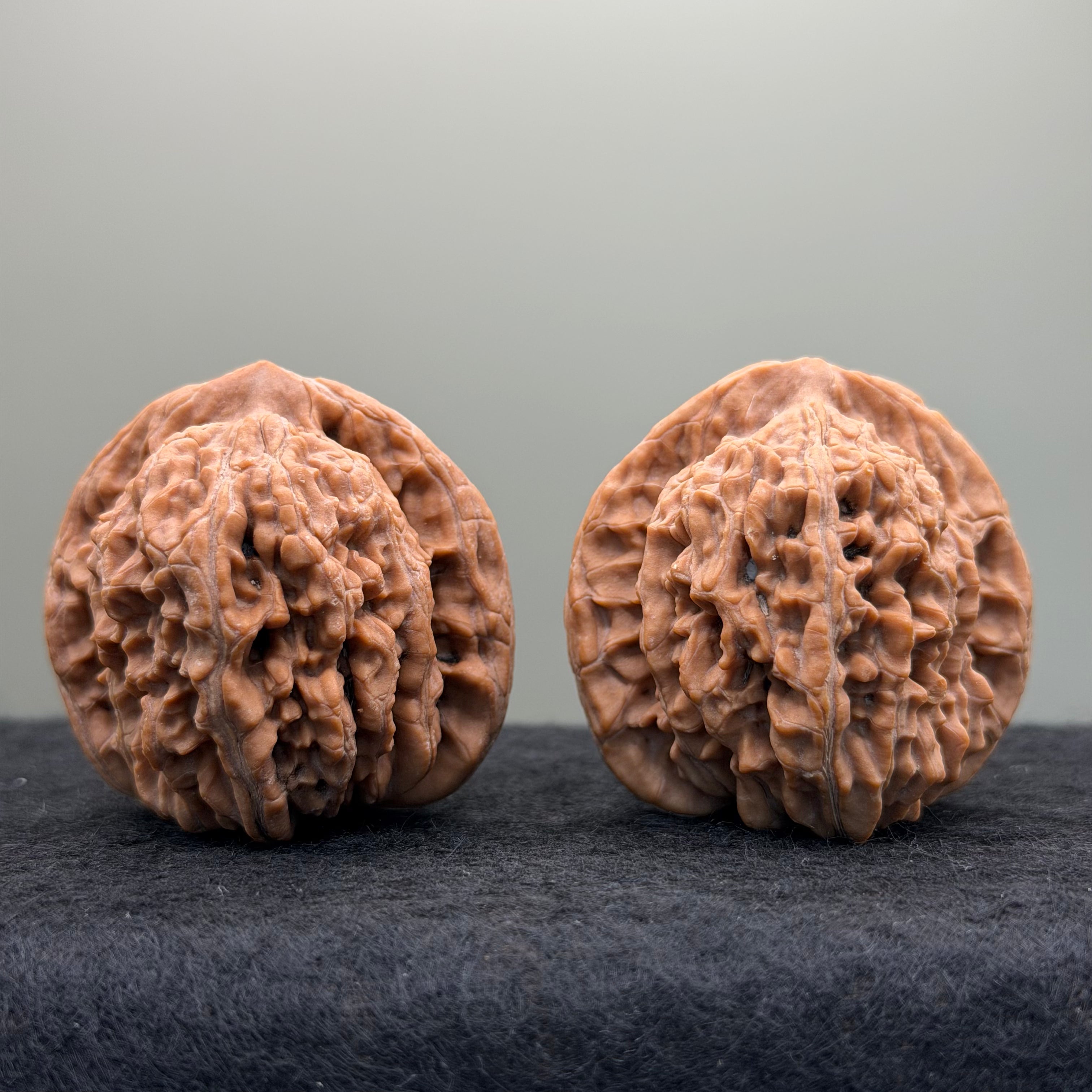 Sizuolou Lion Head Wenwan Walnut