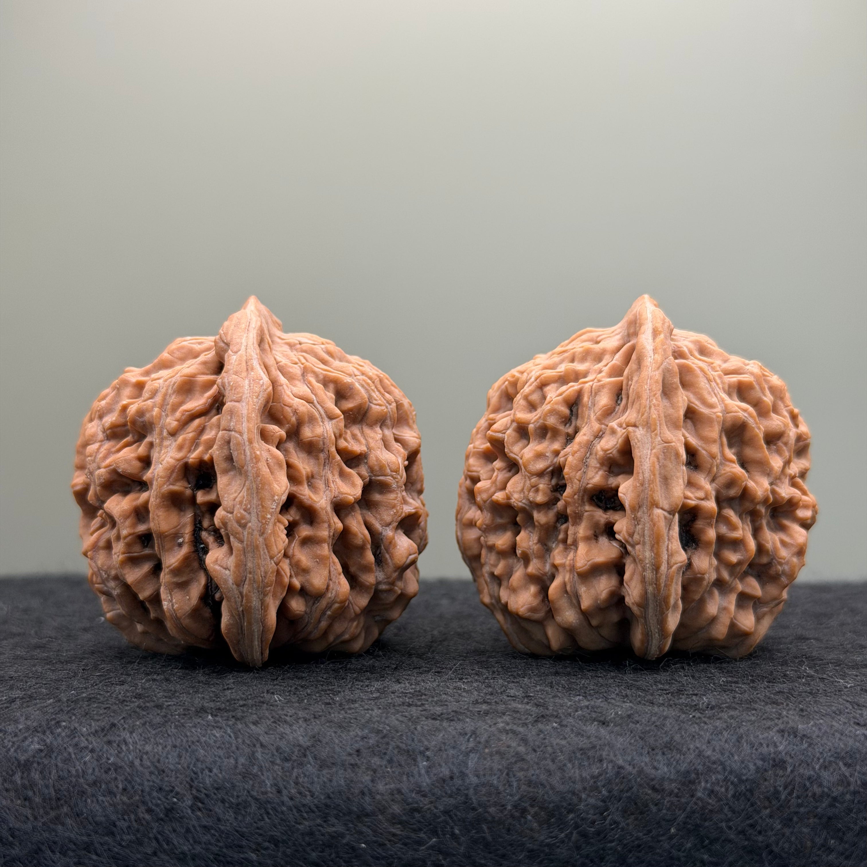 Sizuolou Lion Head Wenwan Walnut