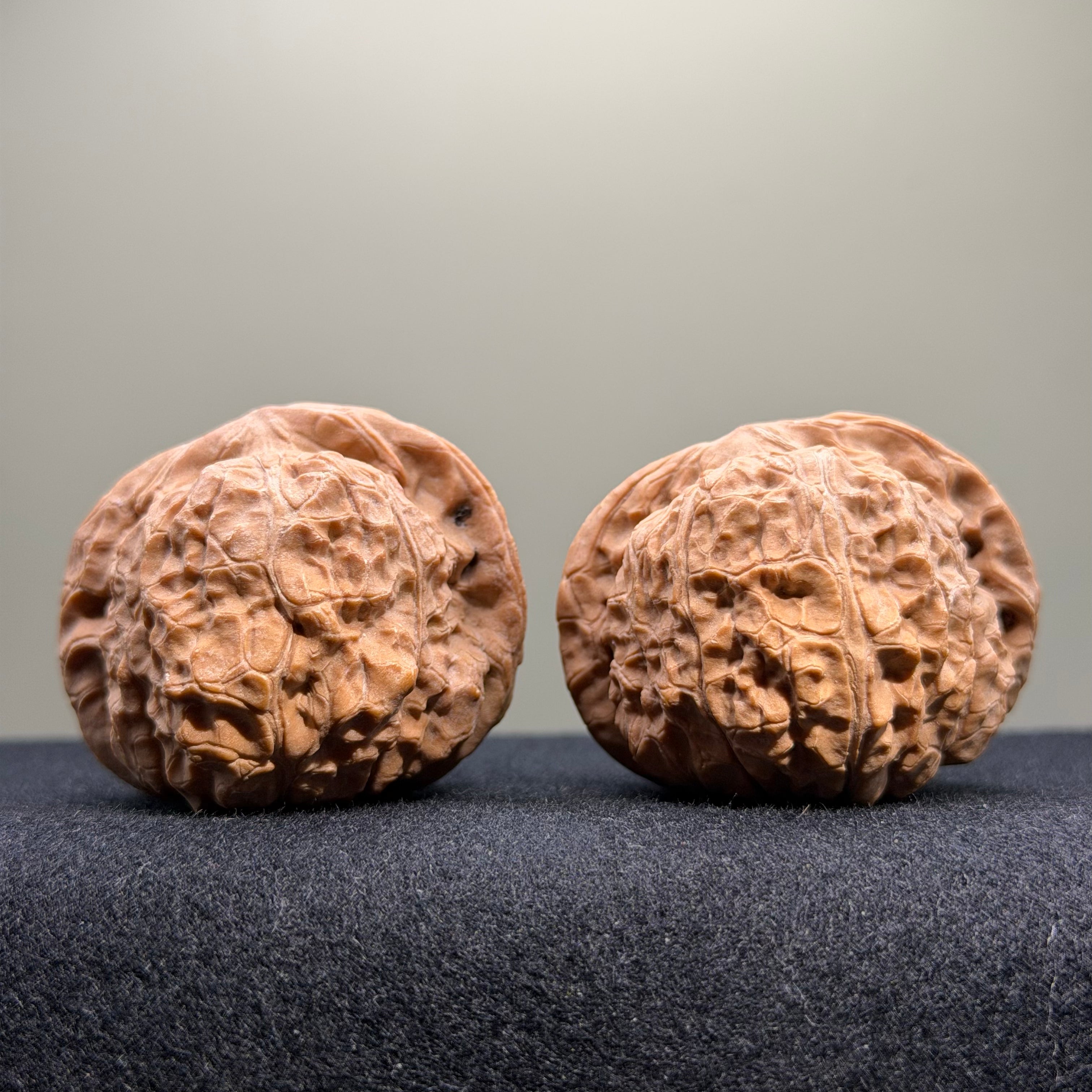 Pumpkin Wenwan Walnut · 44mm · Natural · Select Ritual