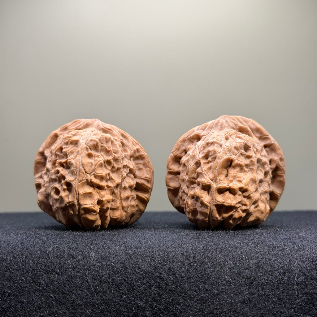 Pumpkin Wenwan Walnut · 42mm · Natural · Select Ritual