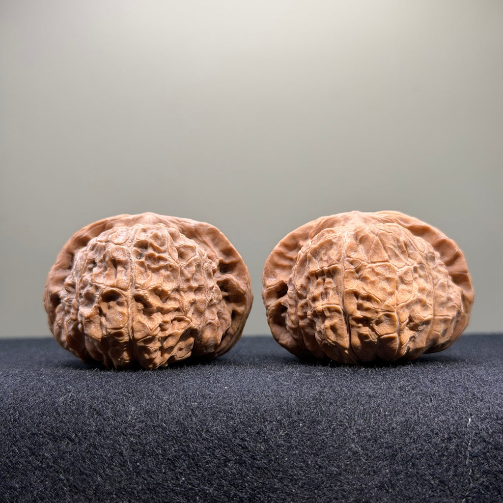 Pumpkin Wenwan Walnut · 44mm · Natural · Select Ritual