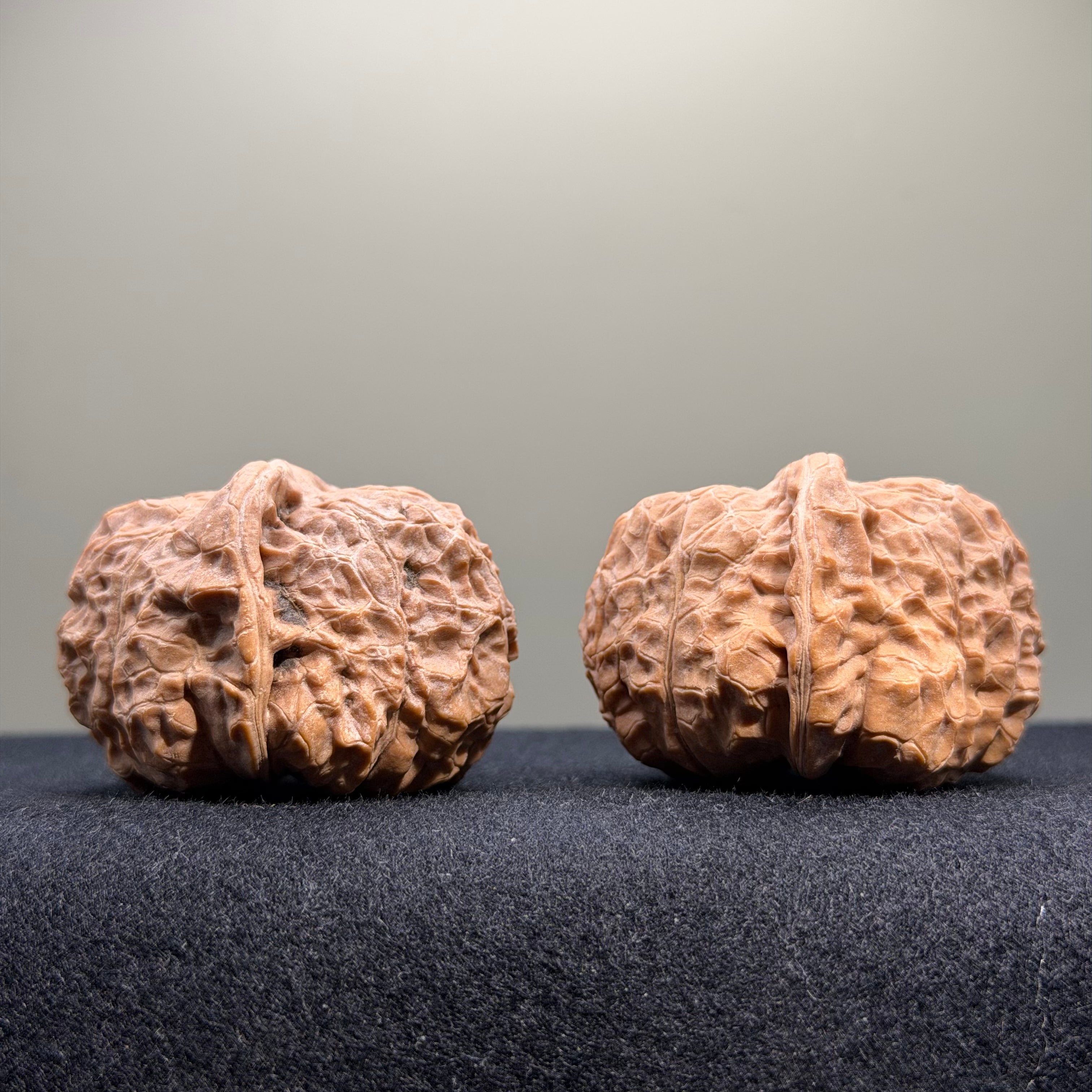 Pumpkin Wenwan Walnut · 44mm · Natural · Select Ritual