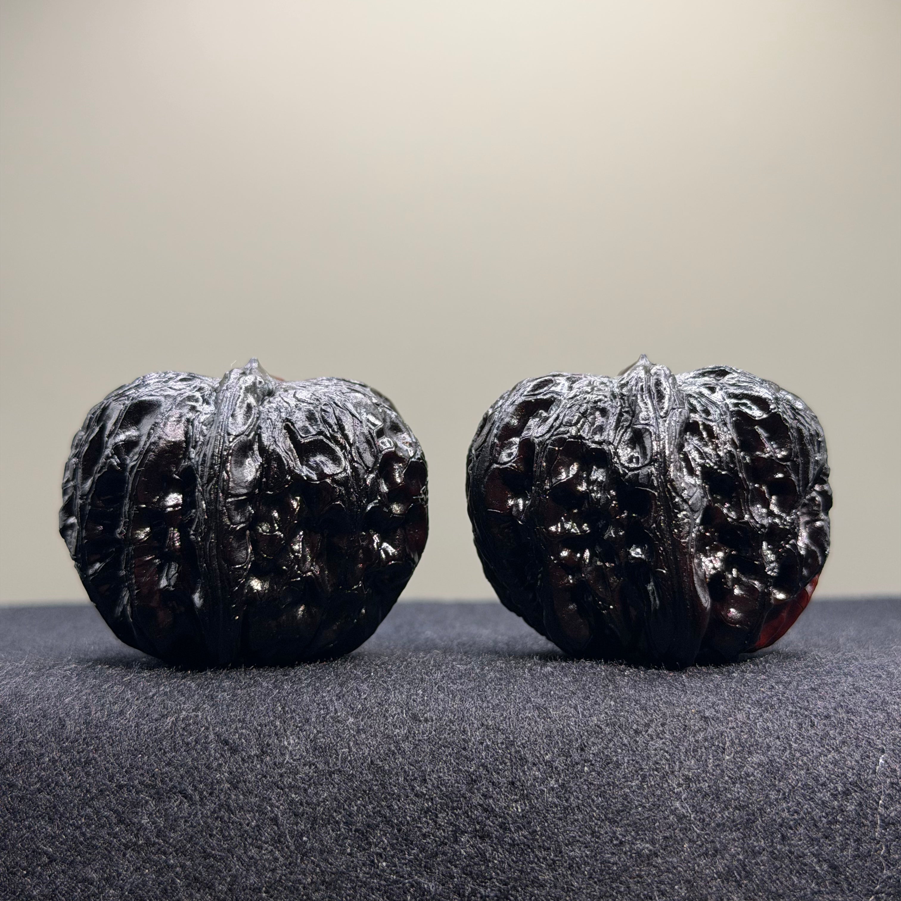 Ghost Rider · Ingot Ground Buried Wenwan Walnut · 37mm · Select Ritual