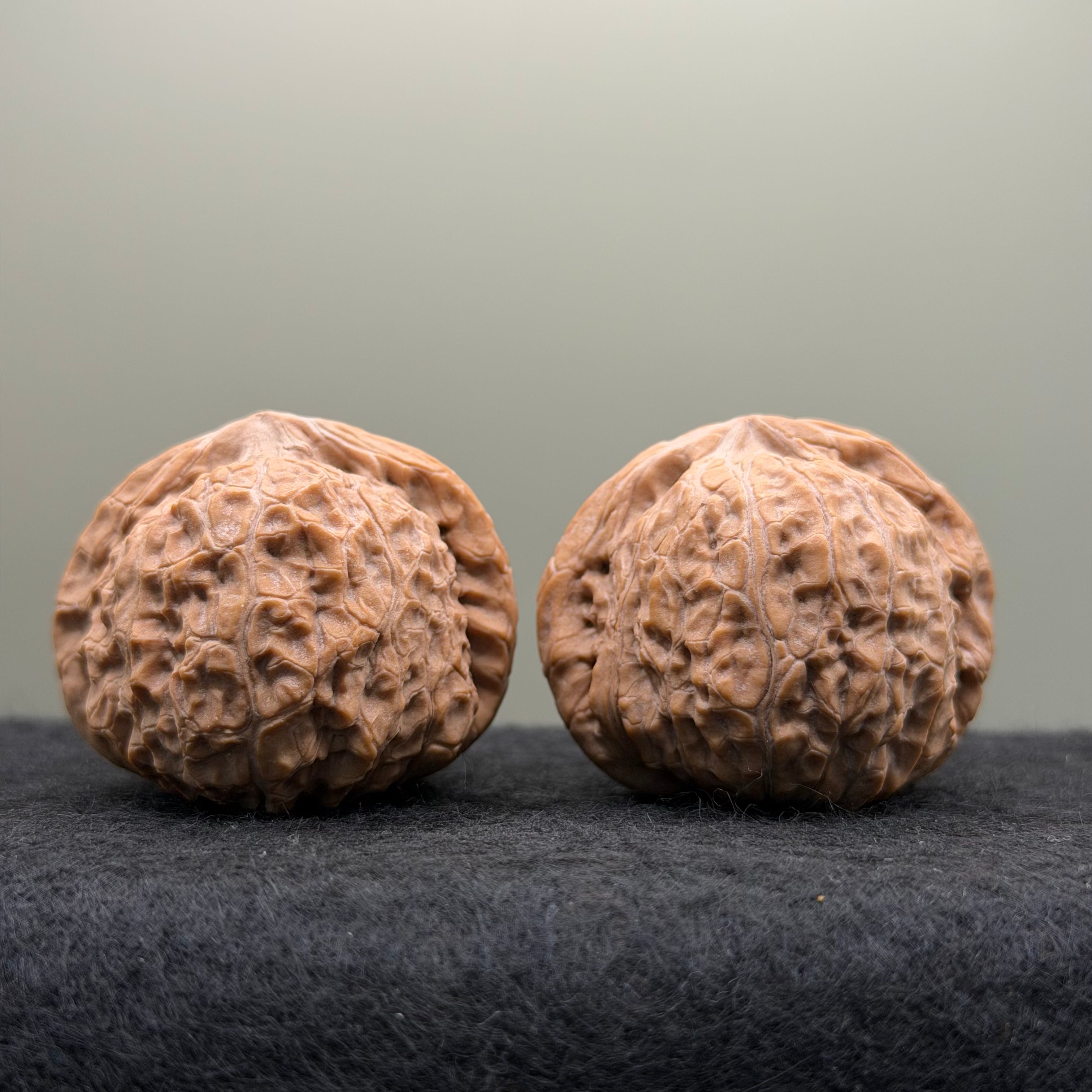 Pumpkin Lion Head Wenwan Walnut