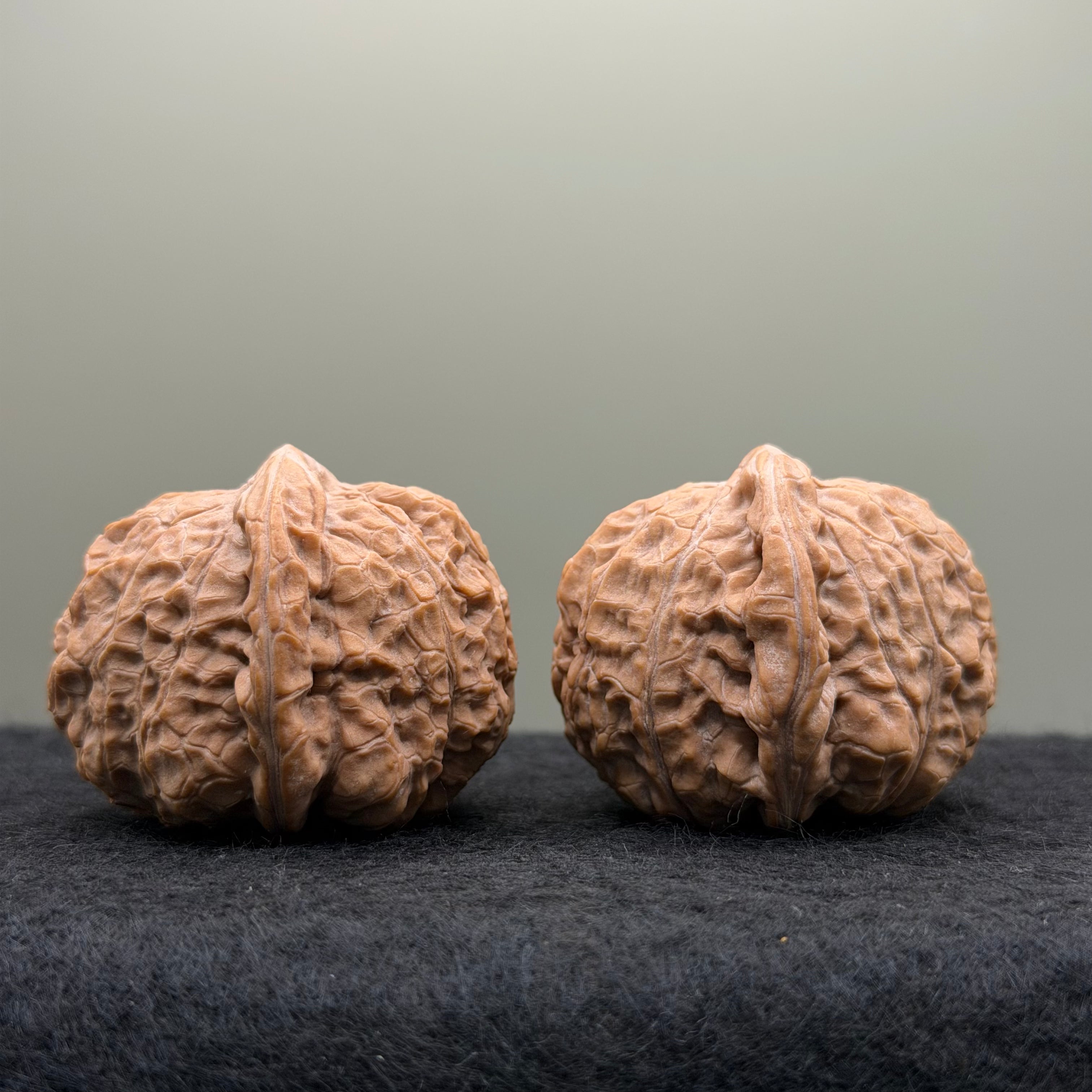 Pumpkin Lion Head Wenwan Walnut