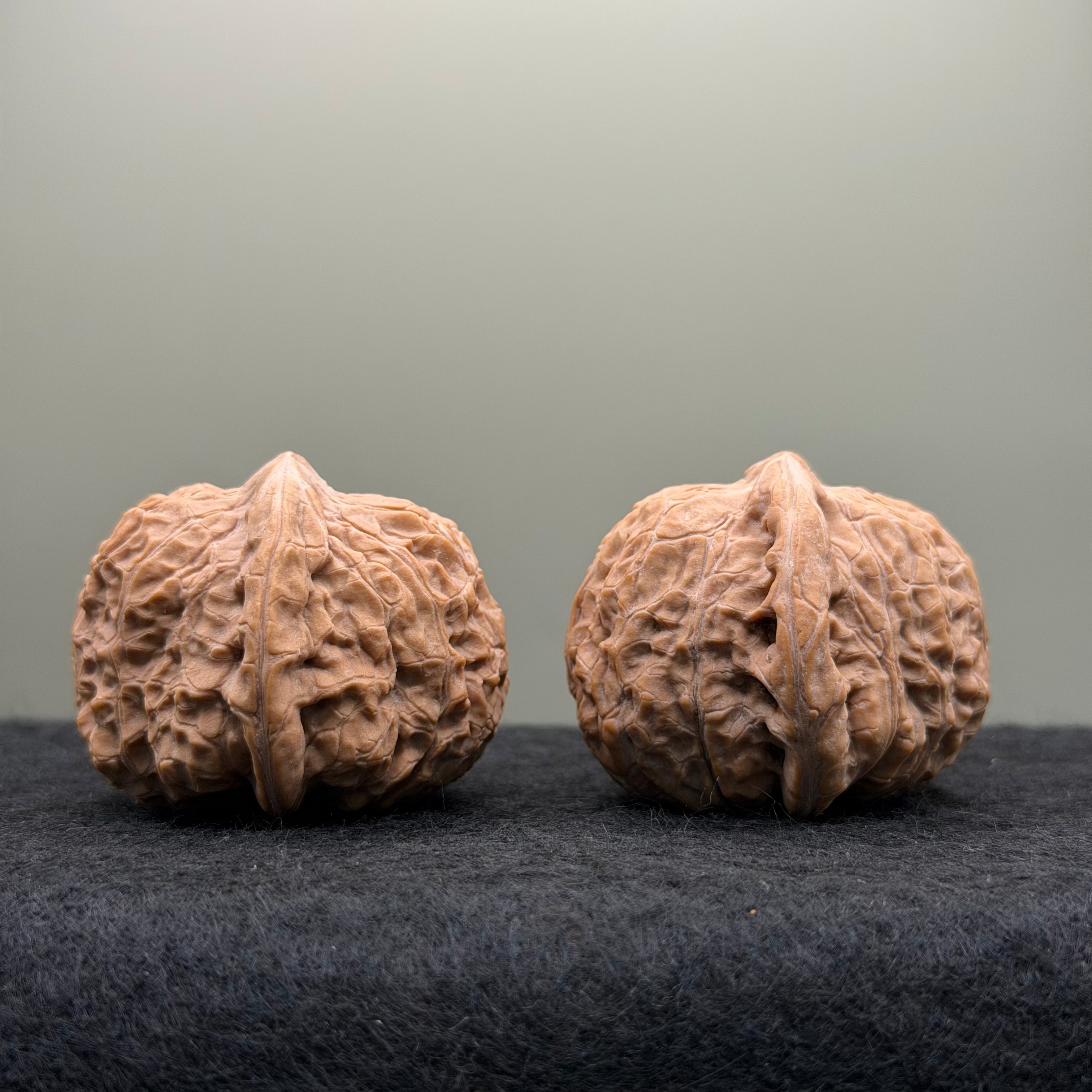 Pumpkin Lion Head Wenwan Walnut