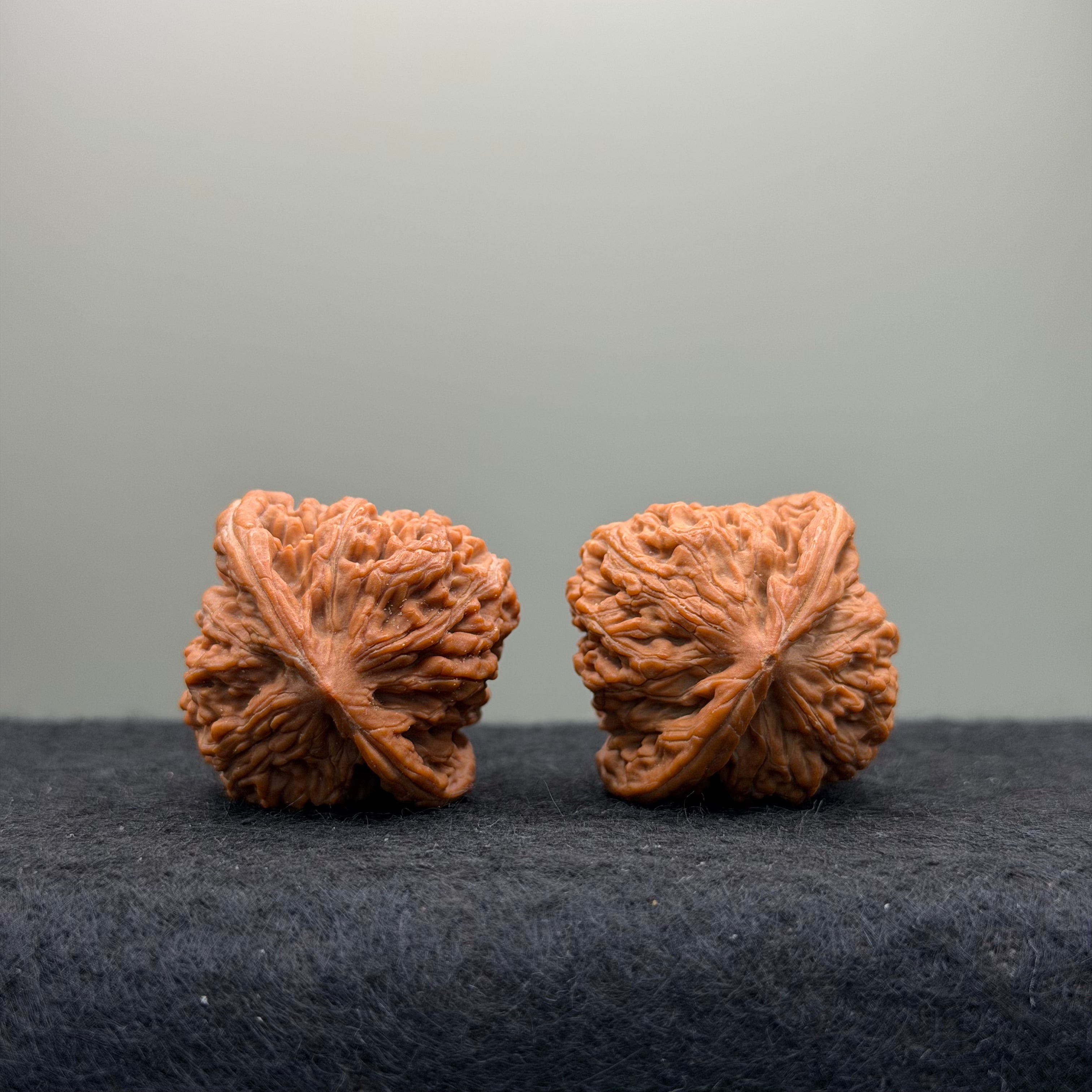 Hangaolou(Sizuolou) Lion Head Wenwan Walnut