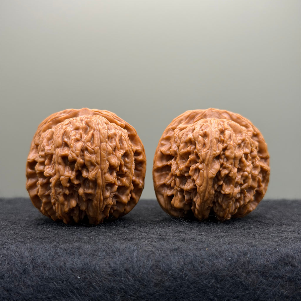 Kirin Pillow Wenwan Walnut