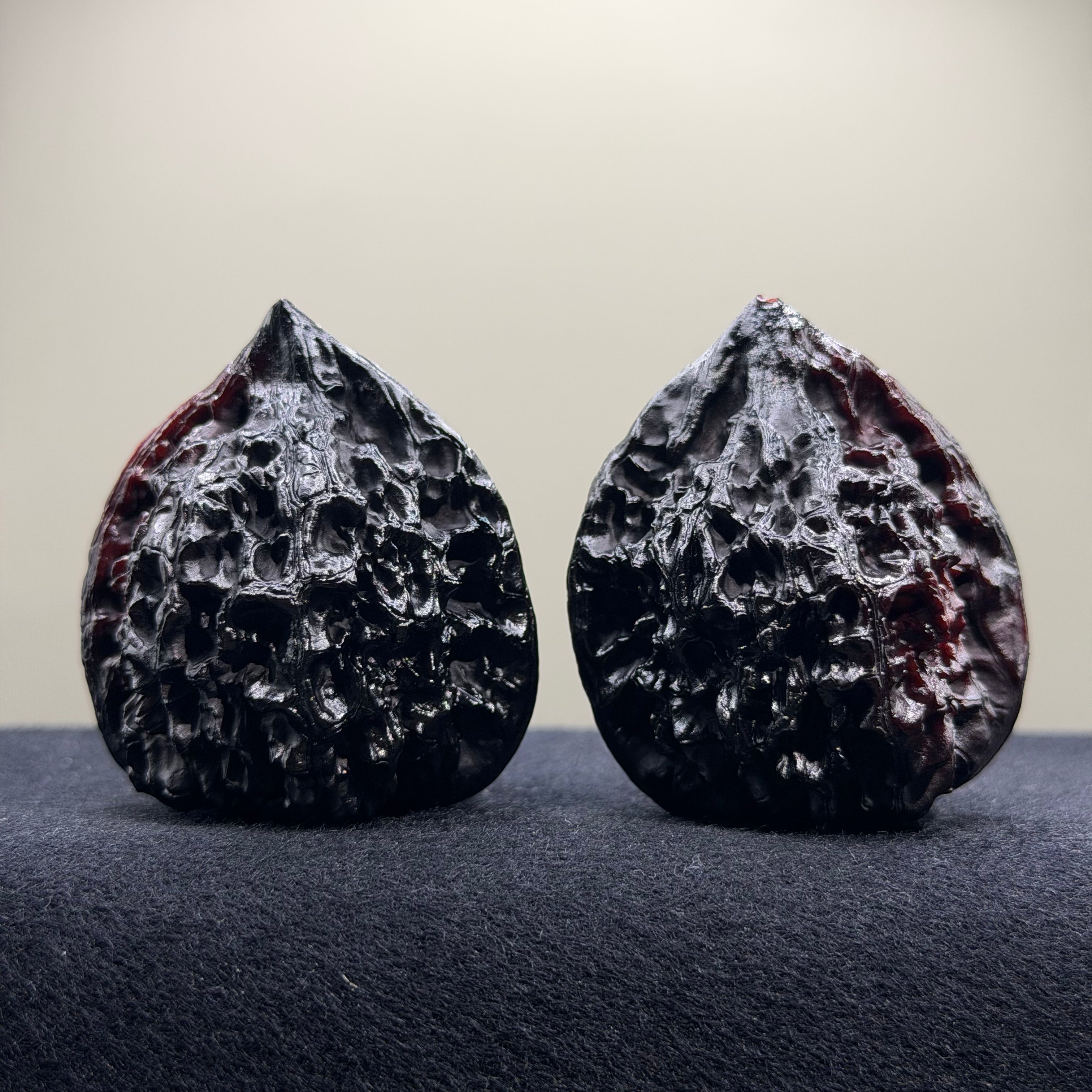 Ghost Rider · Official Hat Ground Buried Wenwan Walnut · 44mm · Select Ritual
