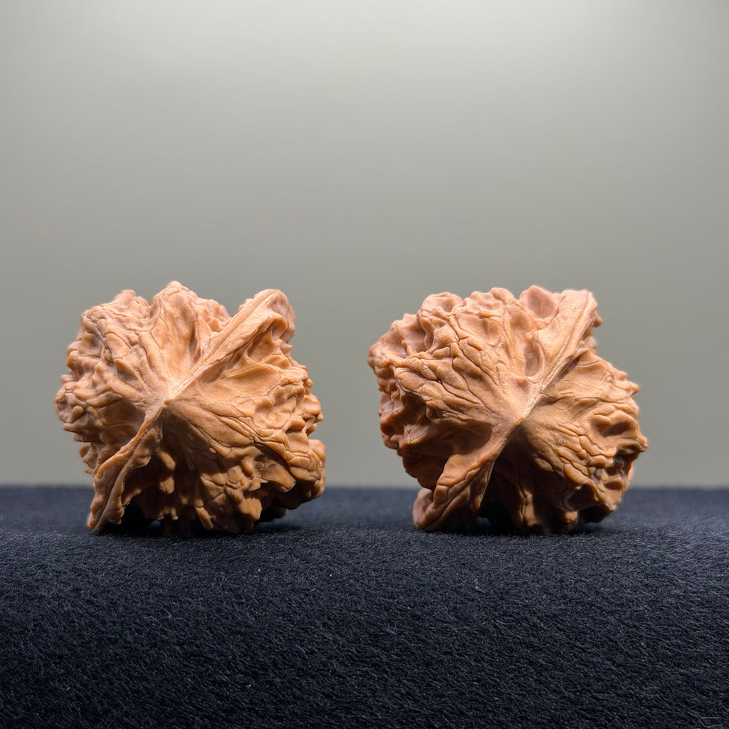 First Love Wenwan Walnut · 39mm · Natural · Select Ritual